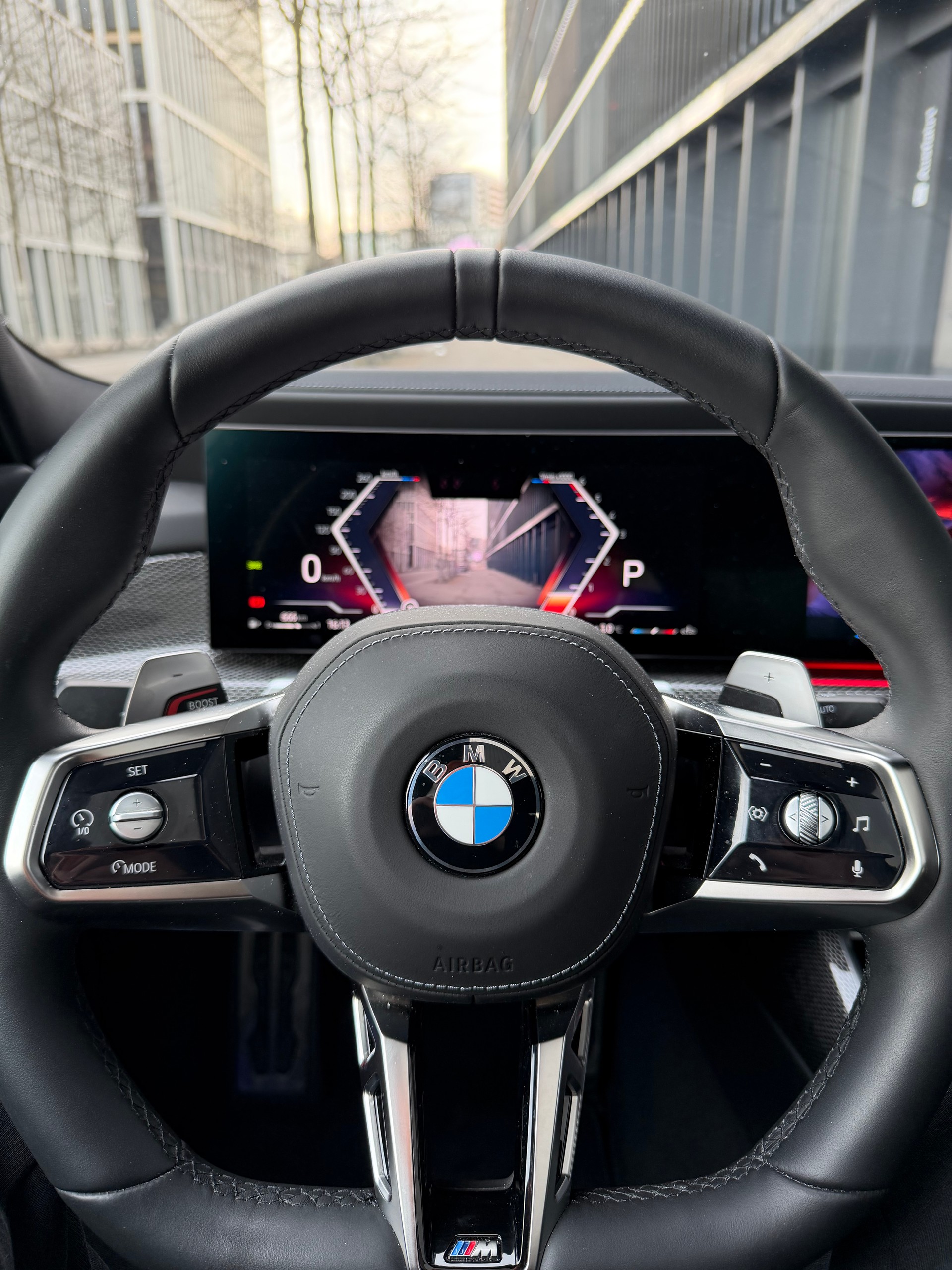 BMW 740d xDrive 48V M Sport Pro Steptronic-image-8