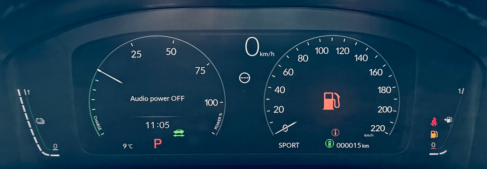 HONDA CR-V 2.0 i-MMD Advance 4WD, Crystal Black 1.9% Leasing Aktion unschlagbar mit 8 Jahren Garantie-image-13