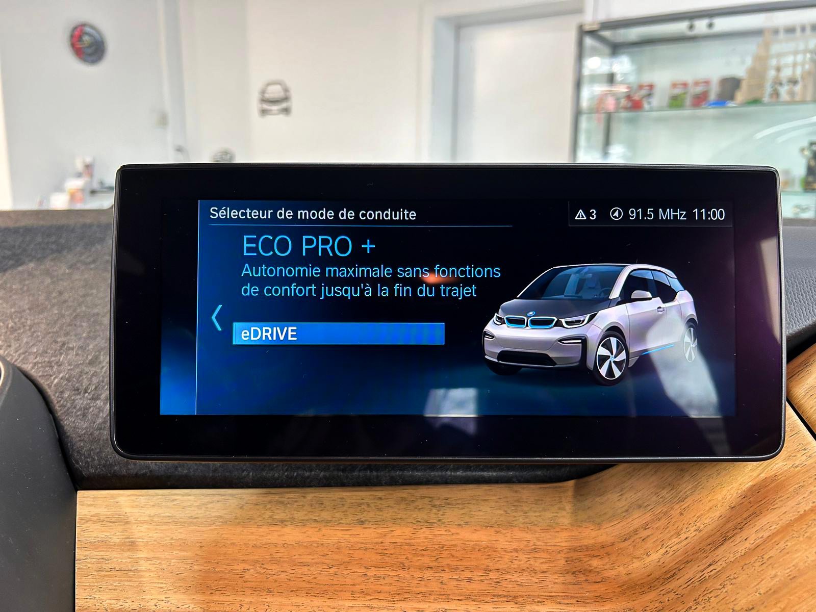 BMW i3 (120Ah) Fleet Edition-image-19