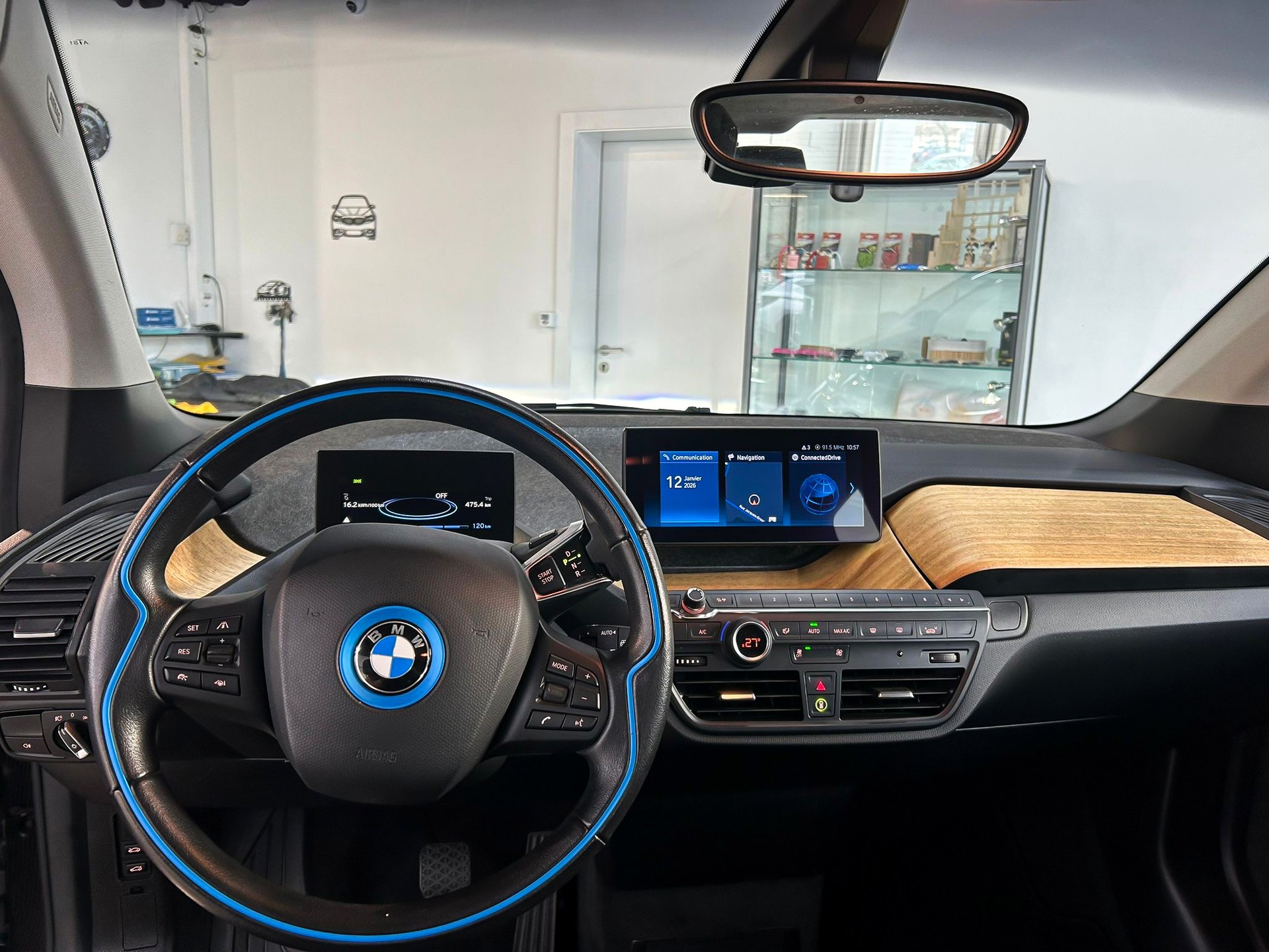 BMW i3 (120Ah) Fleet Edition-image-13
