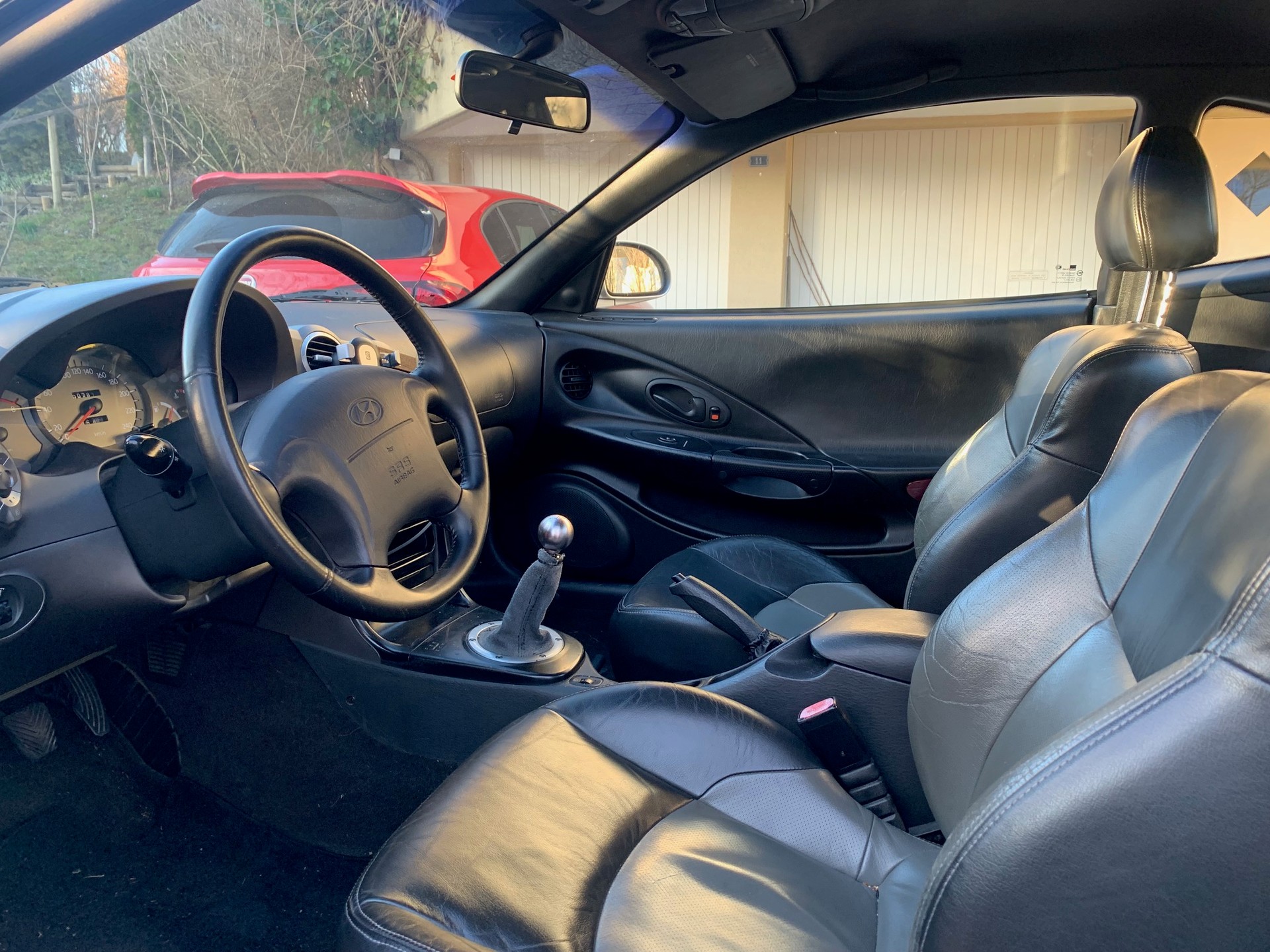 HYUNDAI Coupé 2.0 16V FX-image-4