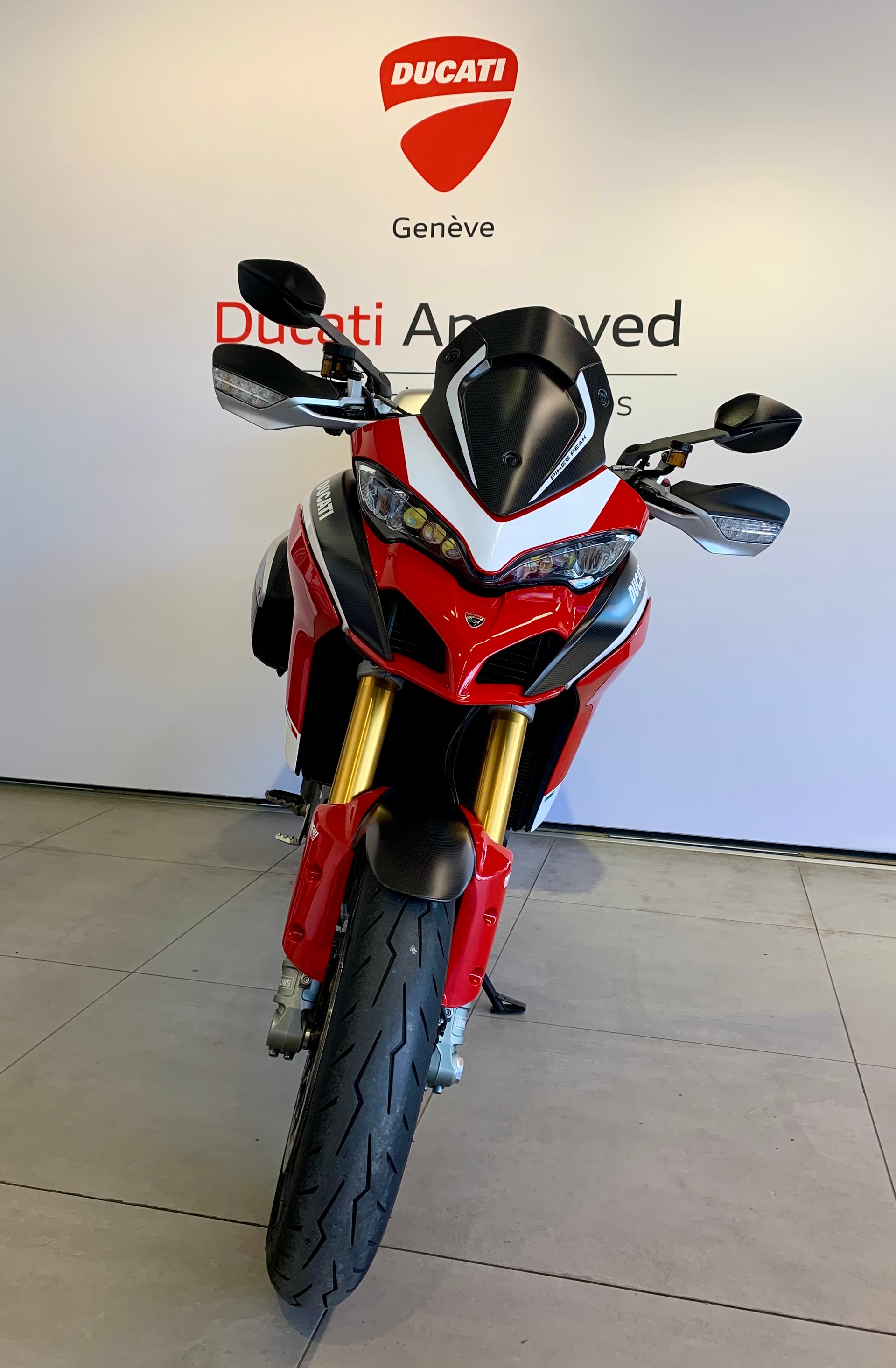 DUCATI Multistrada 1260 Pikes Peak-image-2