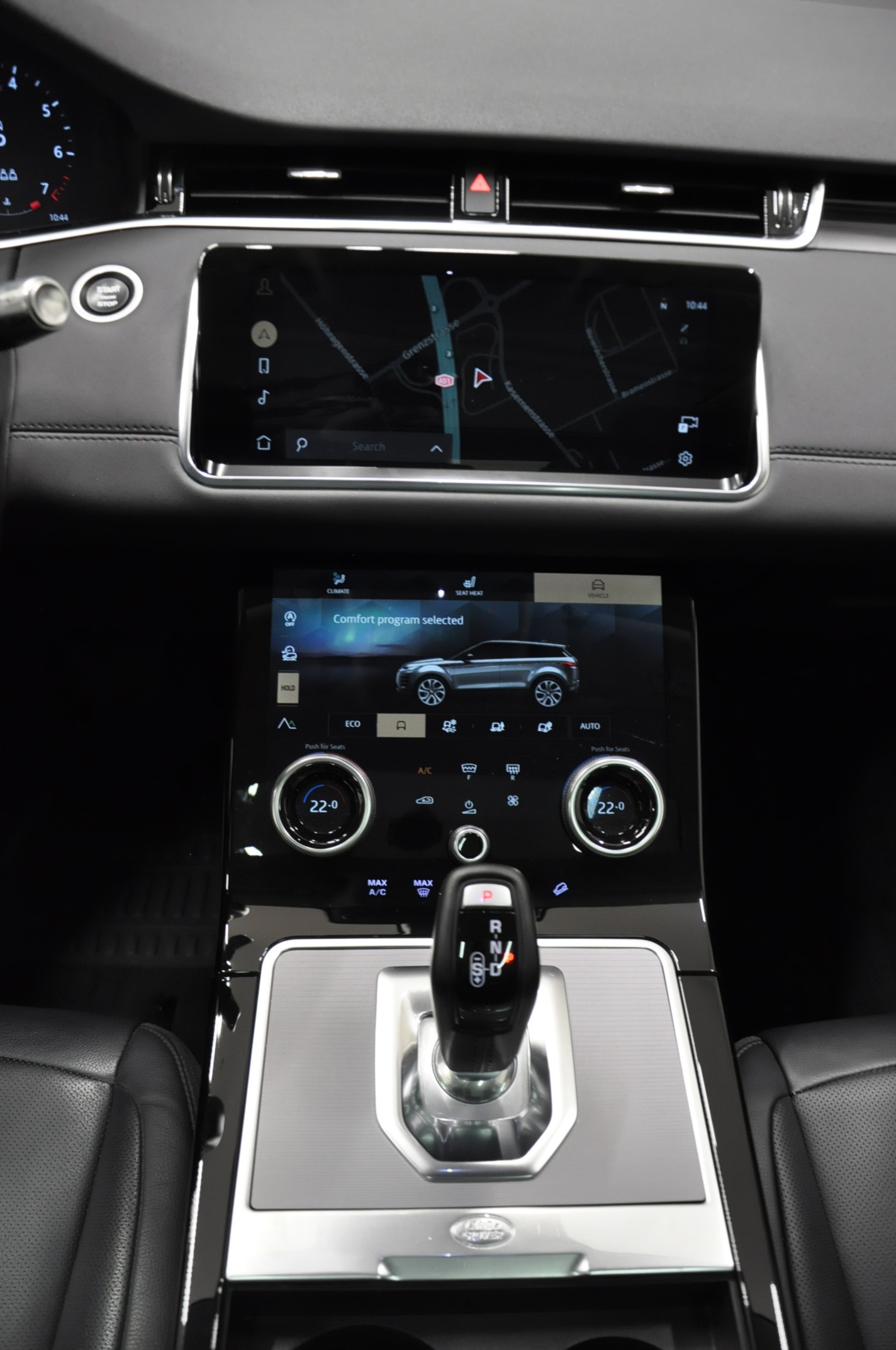 LAND ROVER Range Rover Evoque P 200 MHEV SE AT9-image-21