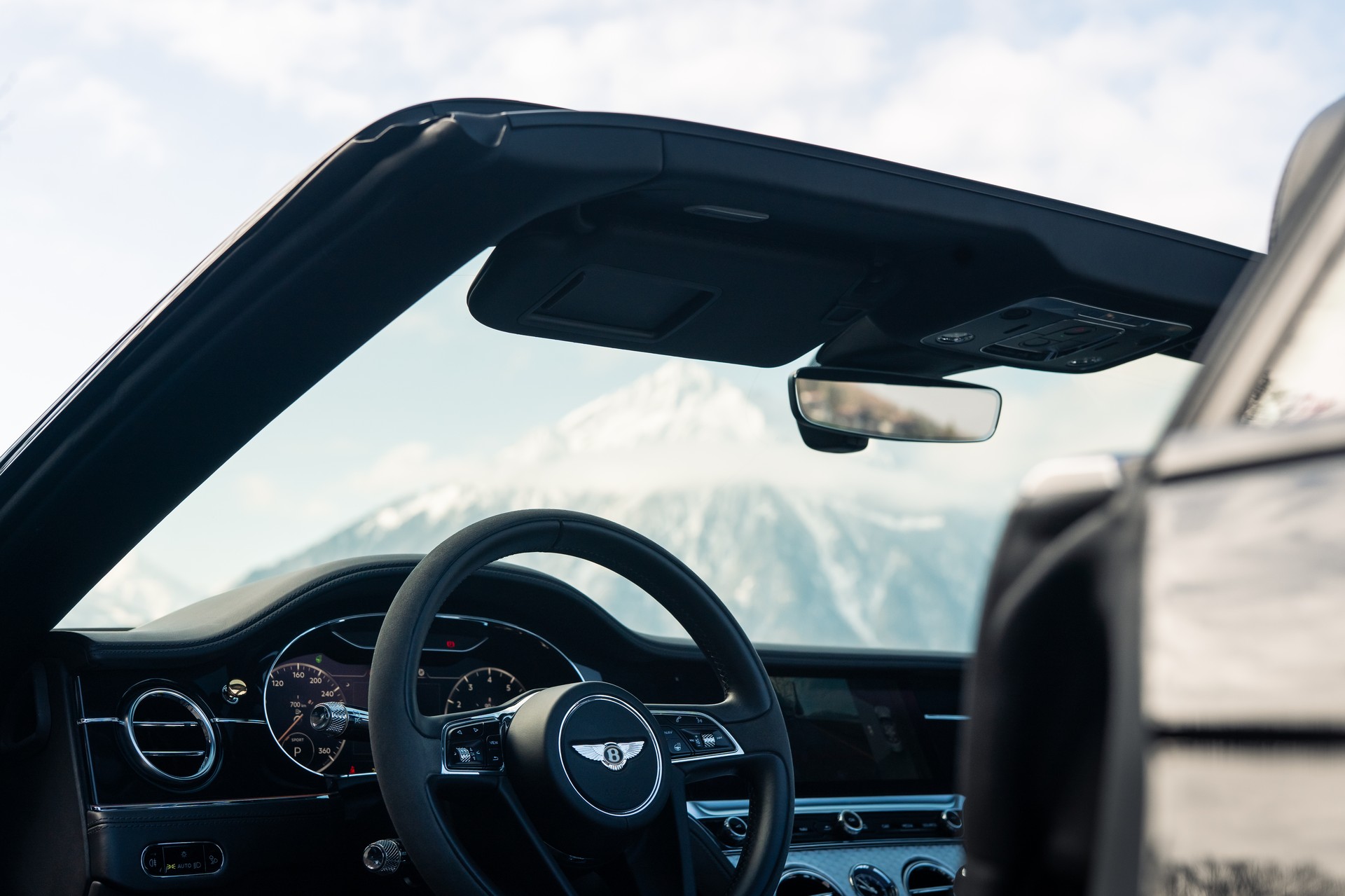 BENTLEY Continental GTC 1 of 100 6.0 W12-image-17