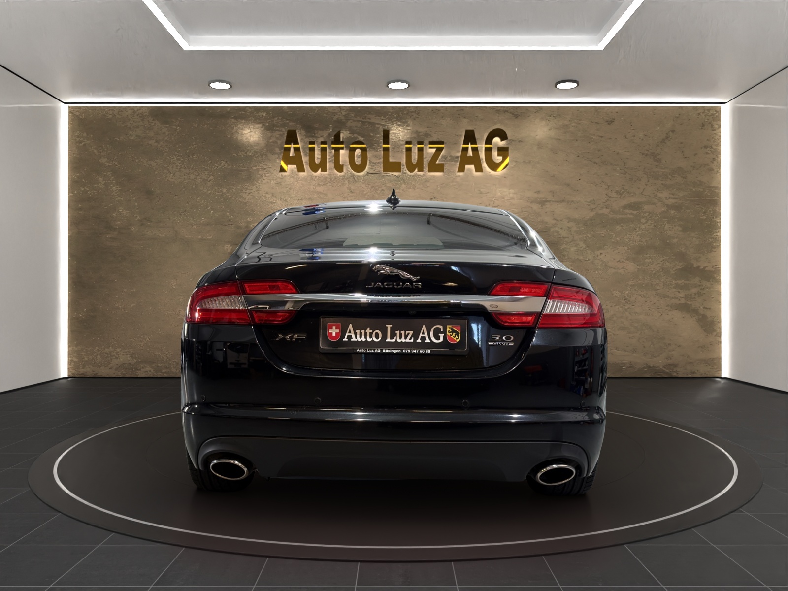 JAGUAR XF 3.0 V6 S/C 4x4-showroom-element-2