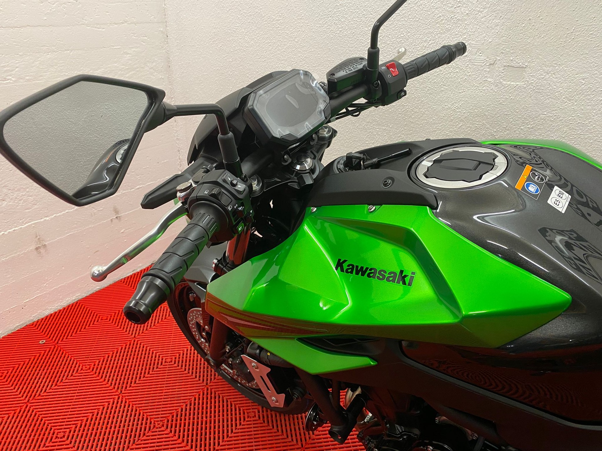 KAWASAKI Z 650 S (35kW)-image-6