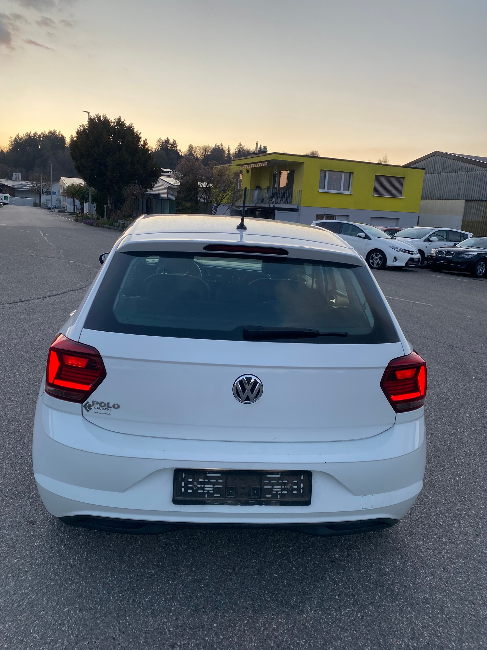 VW Polo 1.0 BMT Trendline-image-3