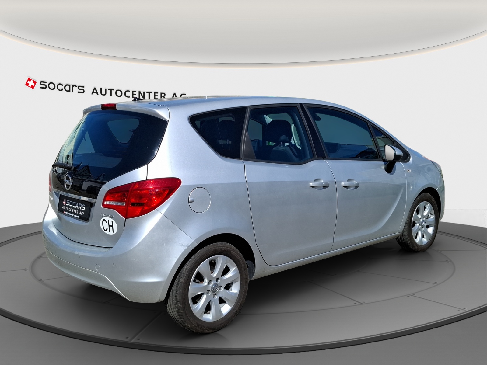 OPEL Meriva 1.6 CDTi // 8-fach bereift // Frisch ab MFK-image-2