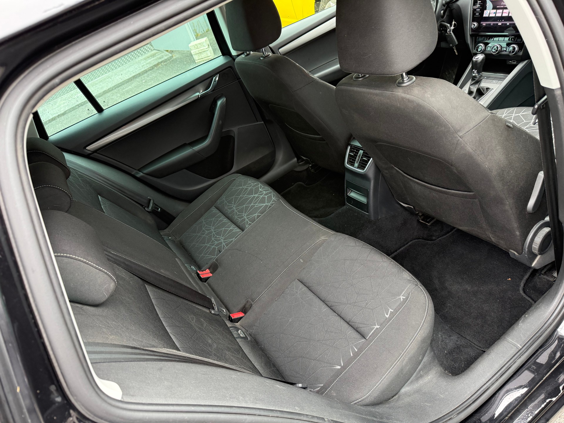 SKODA Octavia Combi 1.0 TSI Clever DSG-image-13