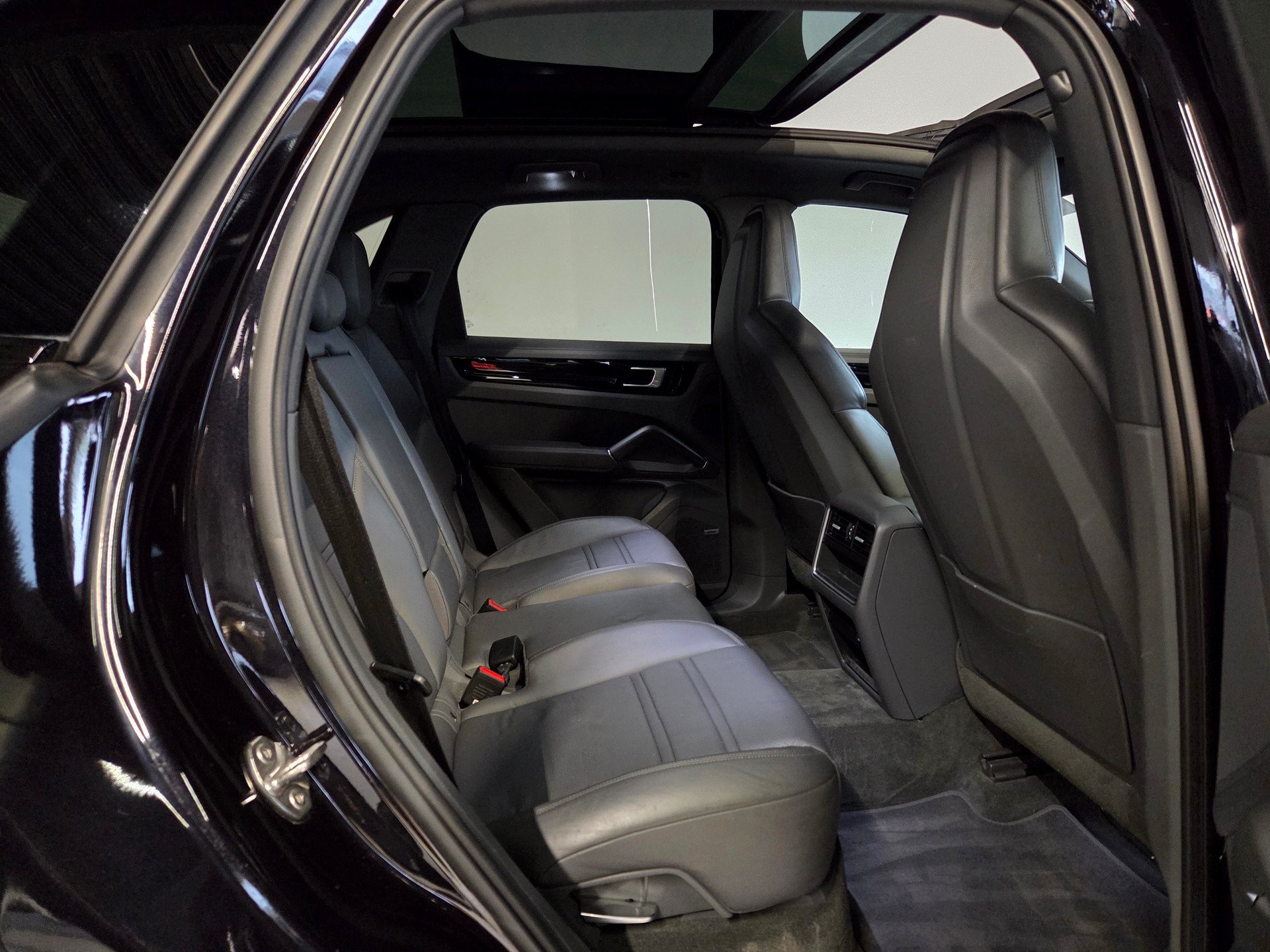 PORSCHE Cayenne 2.9 V6 S-image-22