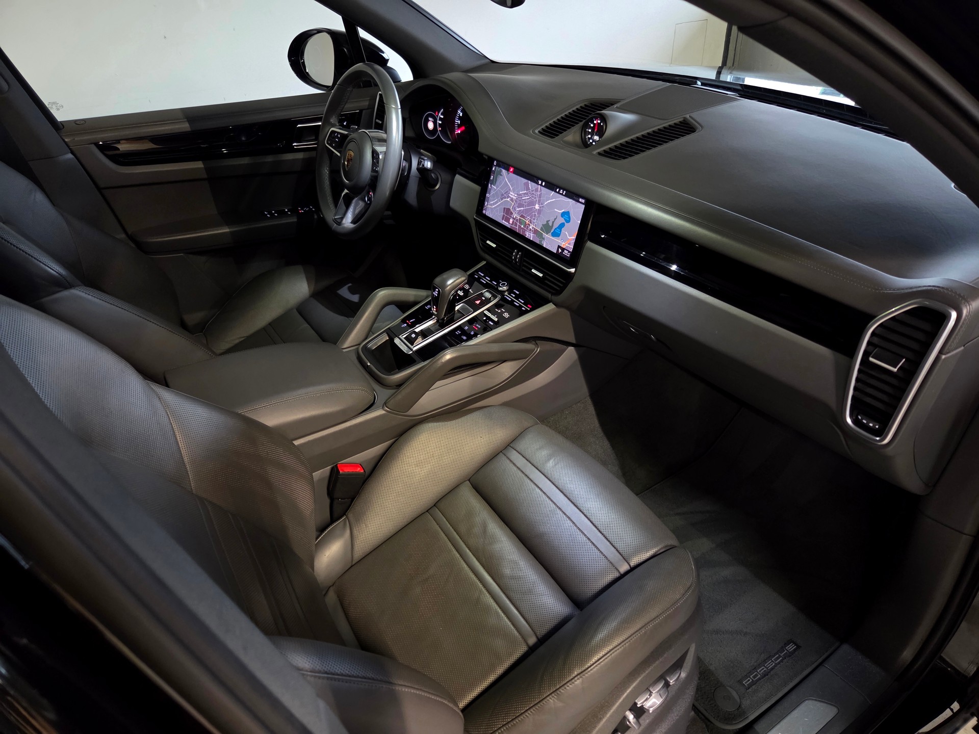 PORSCHE Cayenne 2.9 V6 S-image-14