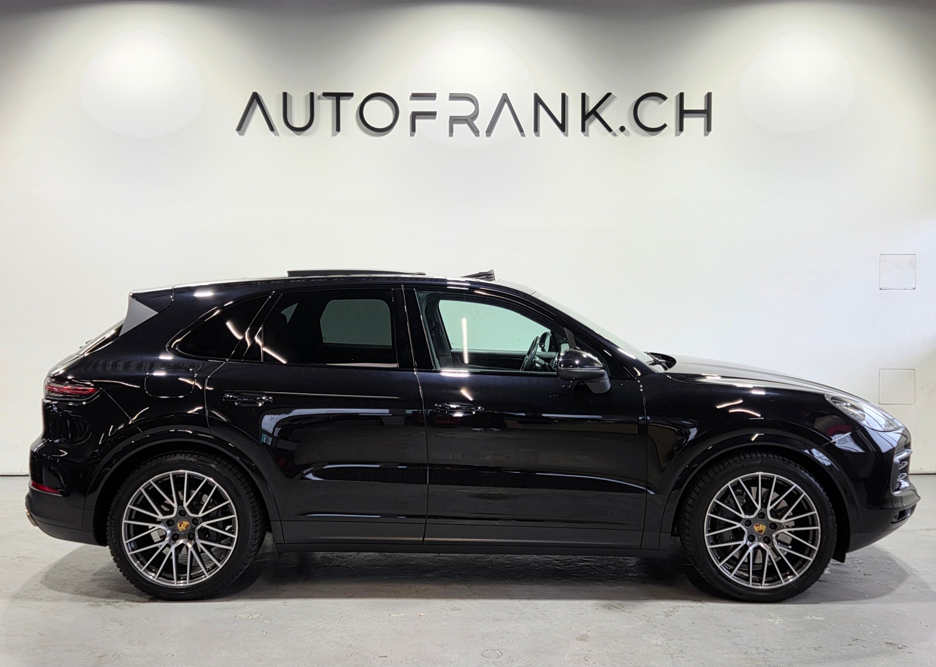 PORSCHE Cayenne 2.9 V6 S-showroom-element-1