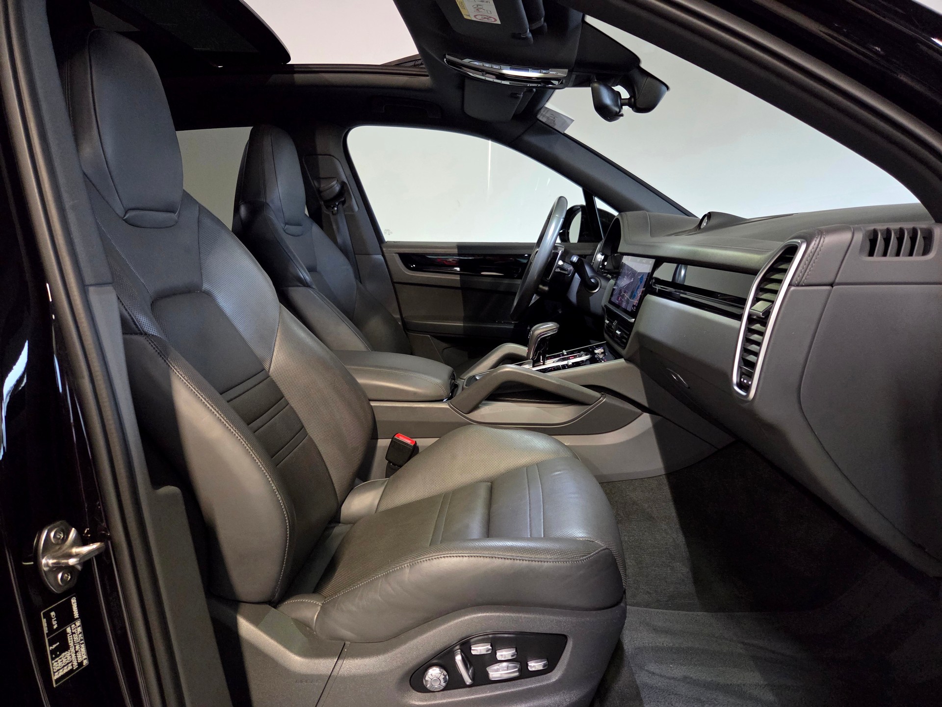 PORSCHE Cayenne 2.9 V6 S-image-19