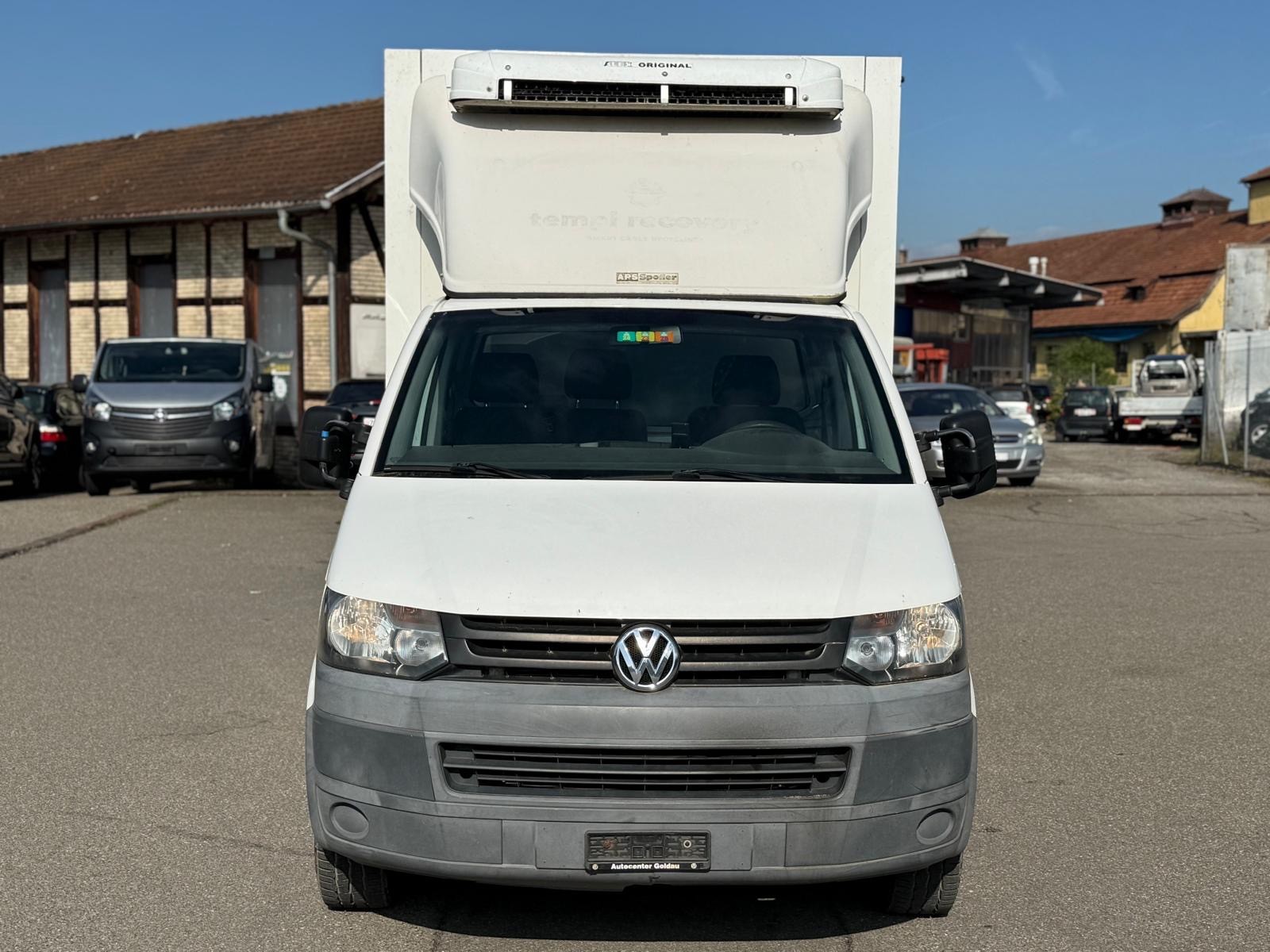 VW T5 2.0 TDI-image-1