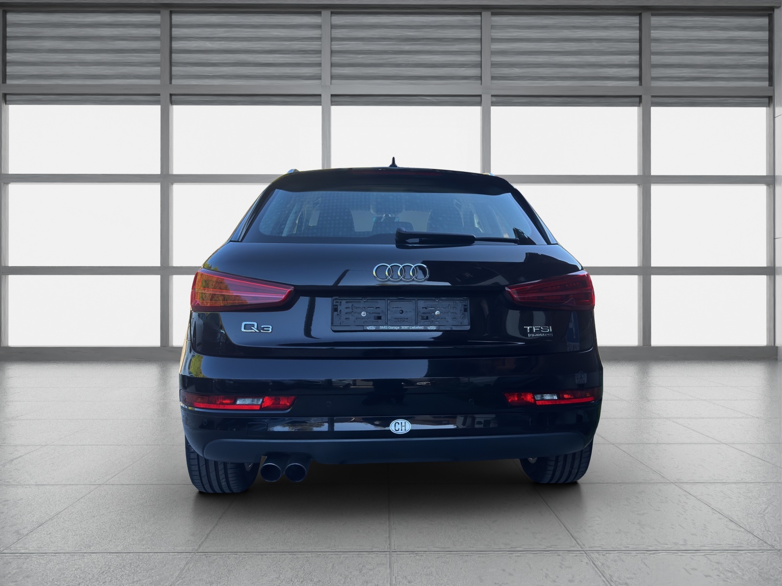 AUDI Q3 2.0 TFSI quattro S-tronic-image-3