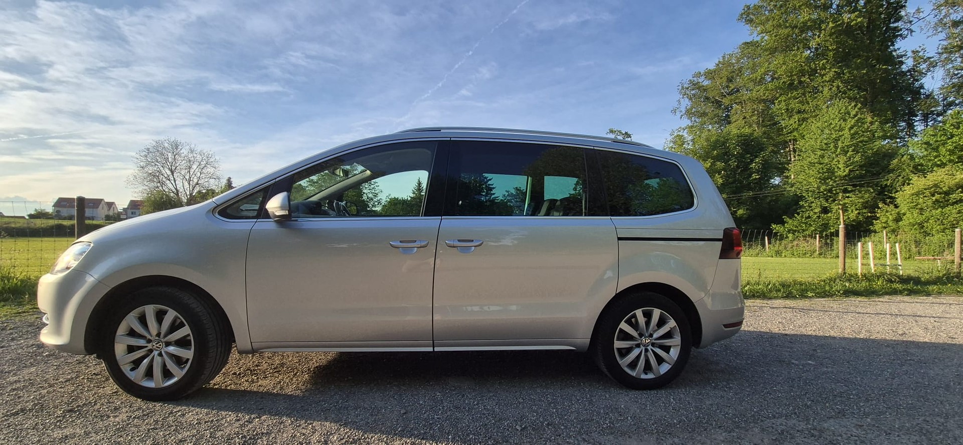 VW 2.0 TDI SCR Highline DSG 4m-image-1