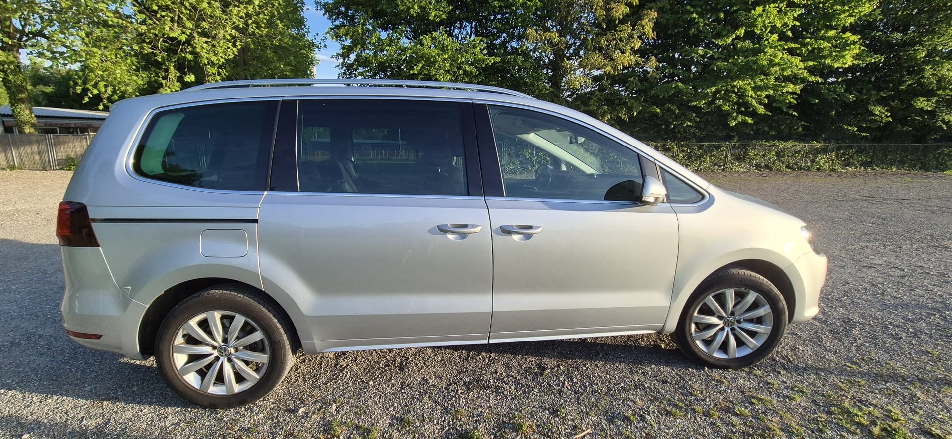 VW 2.0 TDI SCR Highline DSG 4m-image-2