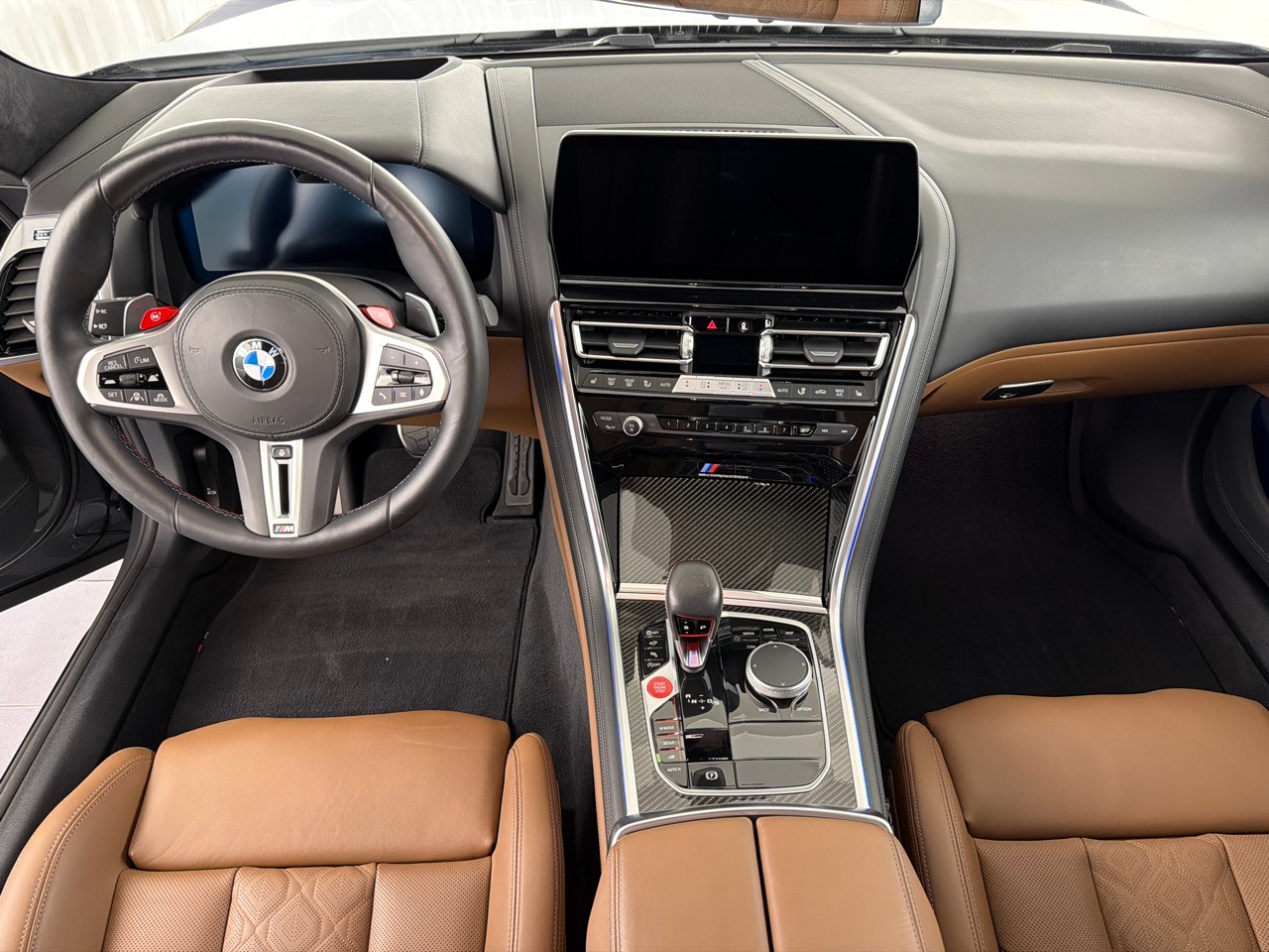 BMW M8 xDrive M Competition-image-6