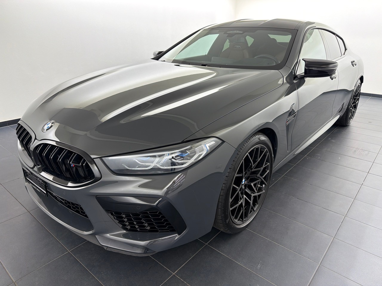 BMW M8 xDrive M Competition