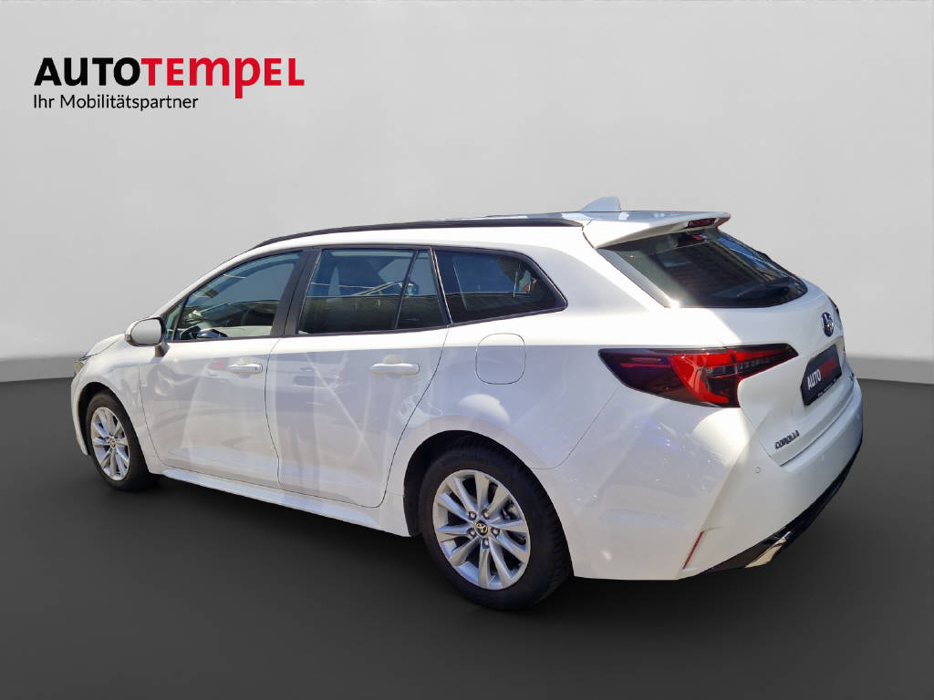 TOYOTA Corolla Touring Sports 1.8 HSD 45958/012-showroom-element-2