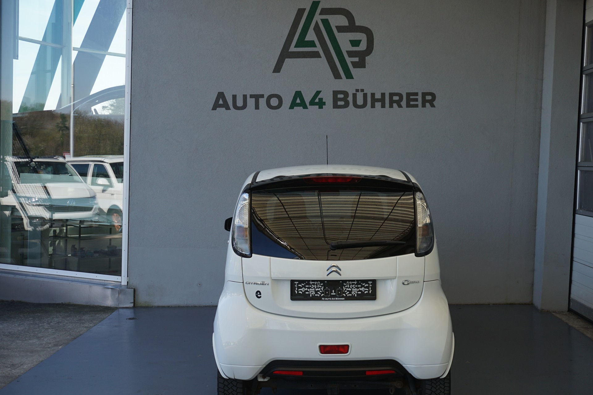 CITROEN C-Zero Séduction-image-9