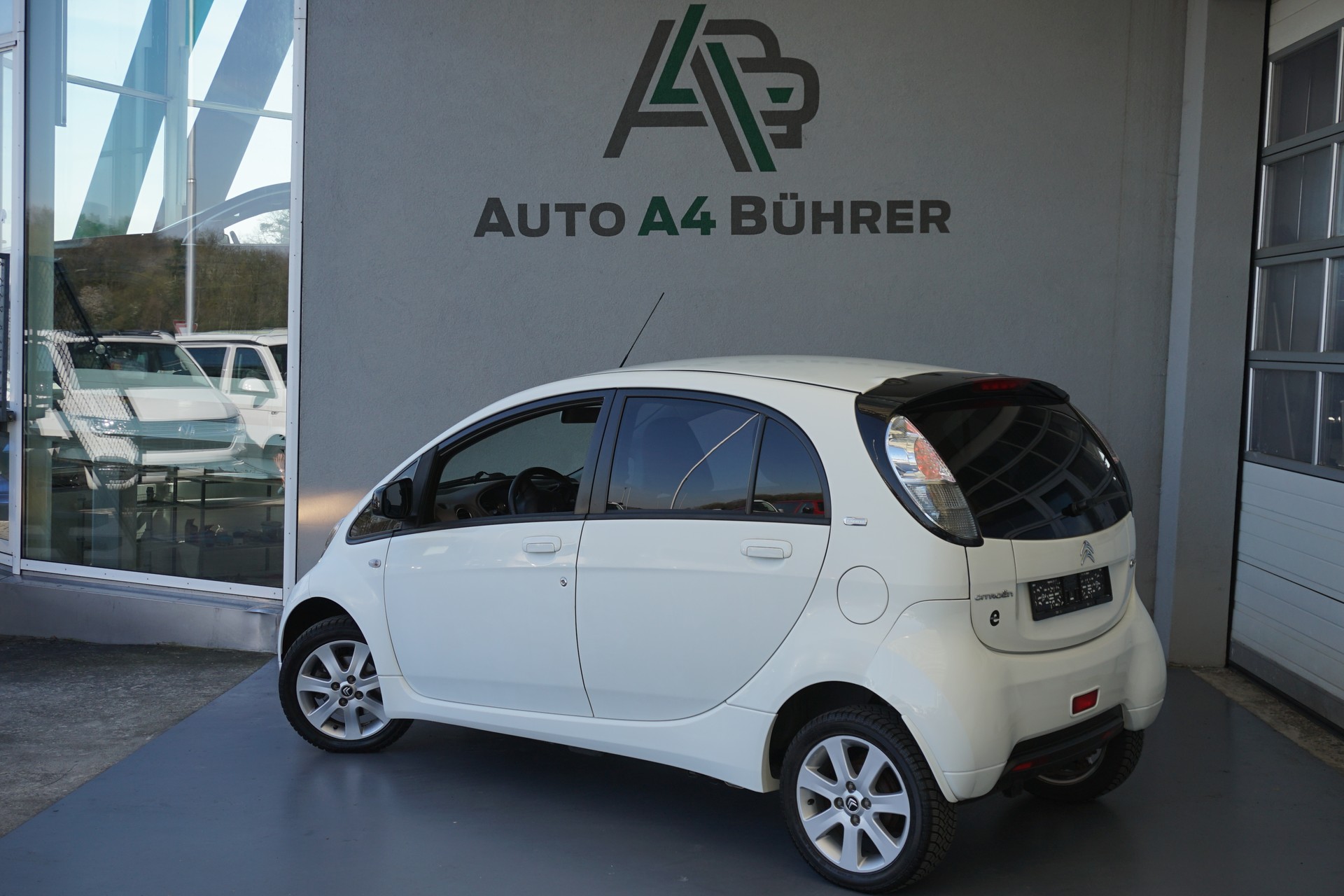 CITROEN C-Zero Séduction-image-5