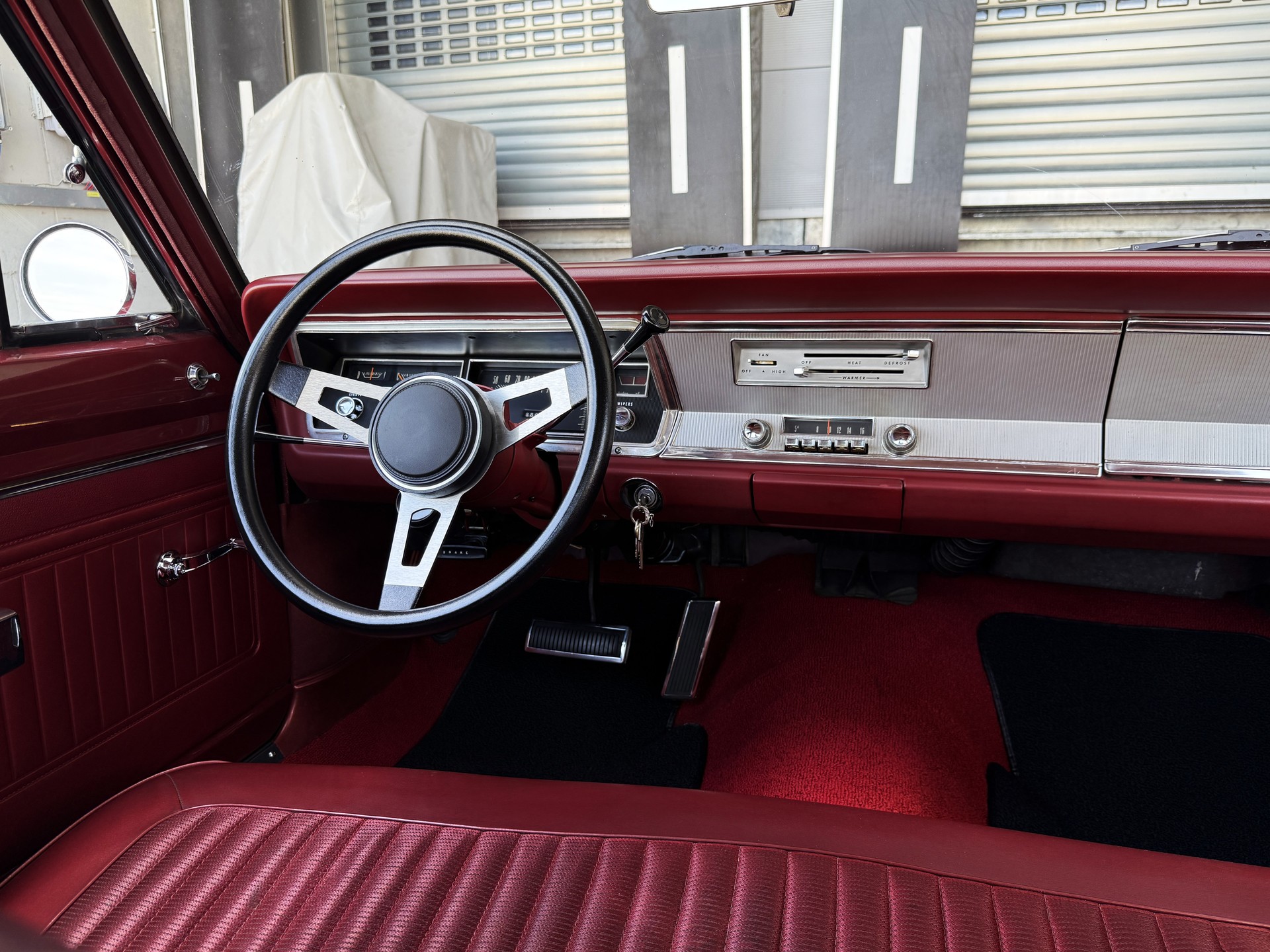 PLYMOUTH Valiant Signet 2-door 273ci 4bbl V8 - *EXTREM SELTENER 2-DOOR VALIANT V8* - *CH-FAHRZEUG* - *VETERAN-MFK BIS 2031*-image-28