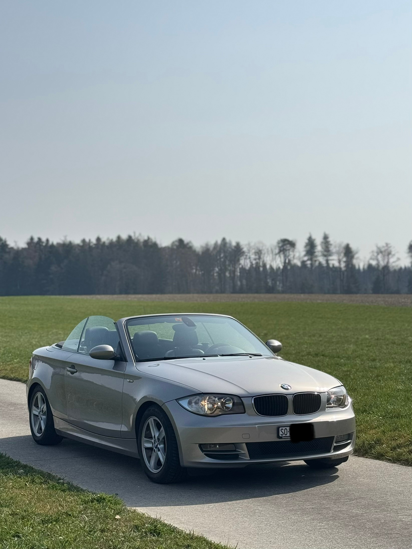 BMW 120i-image-3