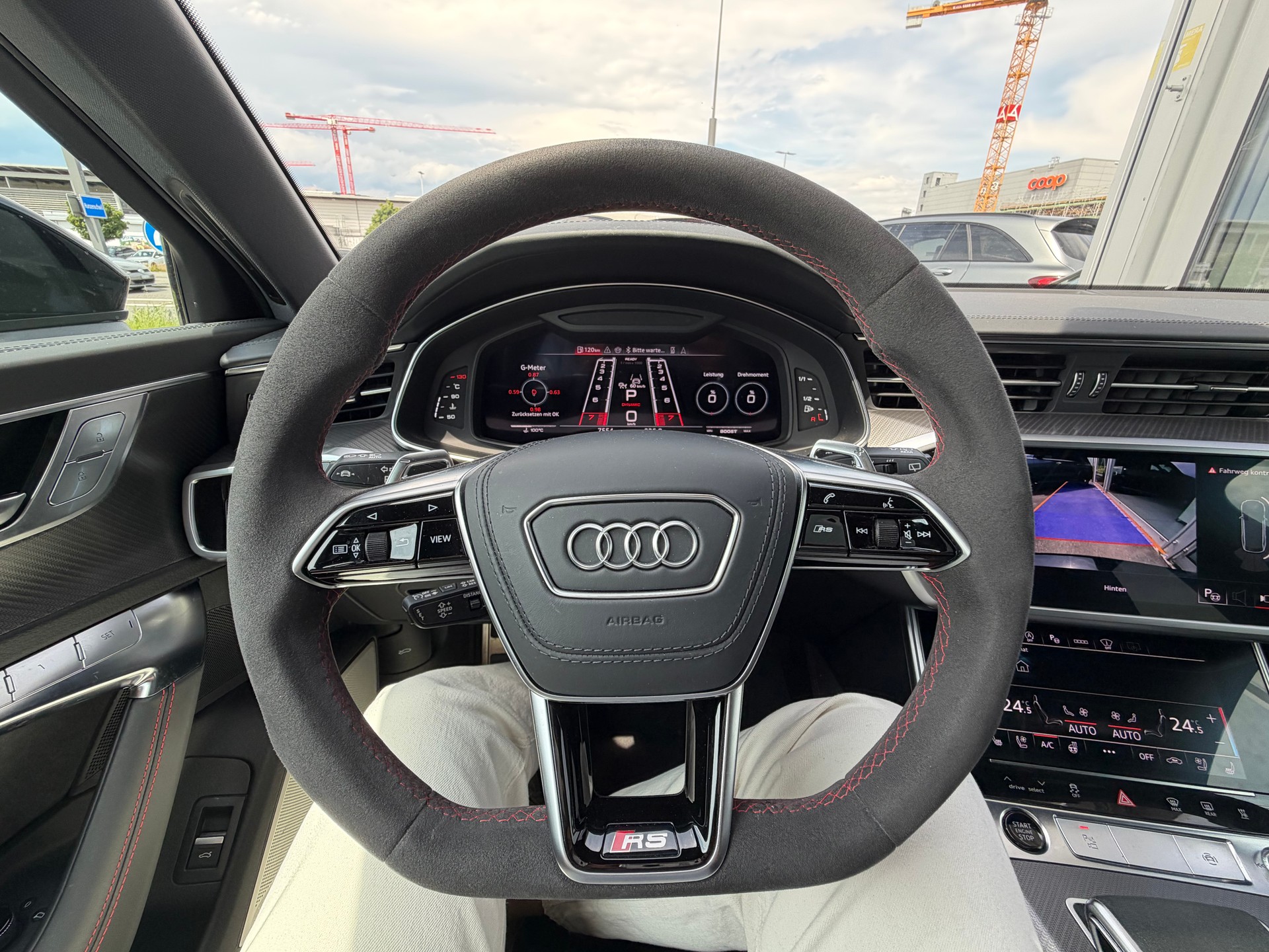 AUDI RS6 Avant 4.0 TFSI V8 quattro-image-21