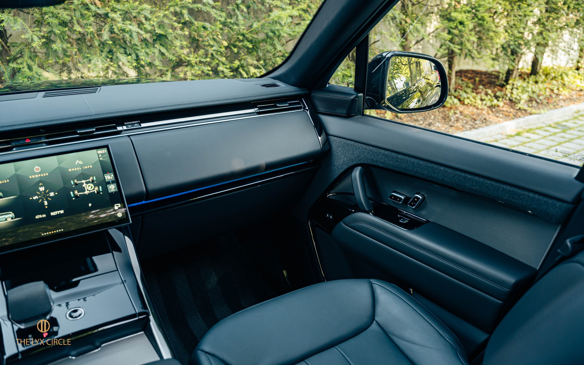 LAND ROVER Range Rover Sport D300 3.0 TD6 MHEV Dynamic HSE Automatic-image-11