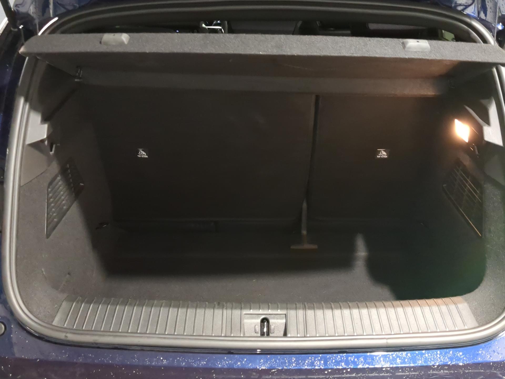 RENAULT Mégane E-TECH EV60 Techno-image-15