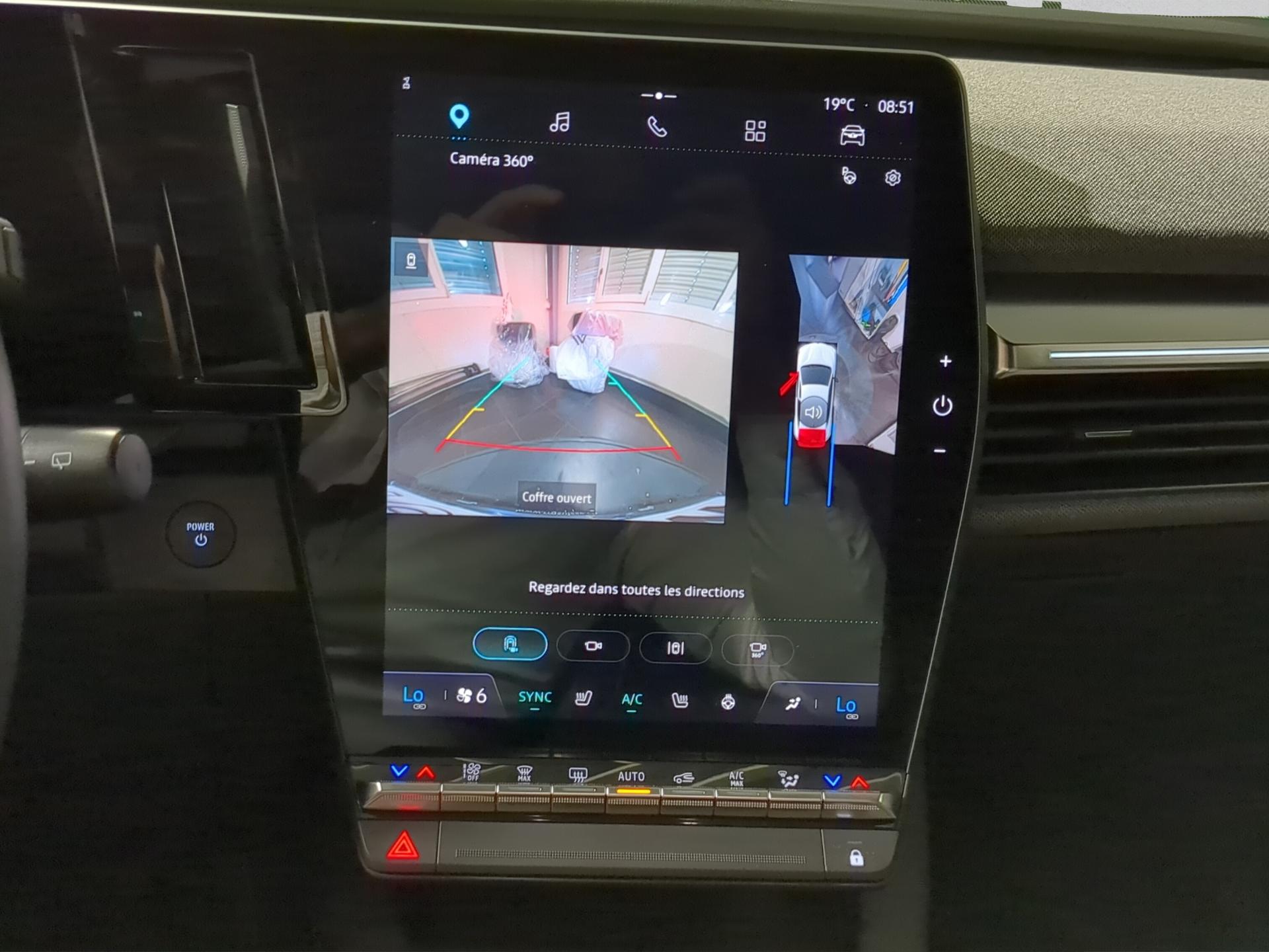 RENAULT Mégane E-TECH EV60 Techno-image-12