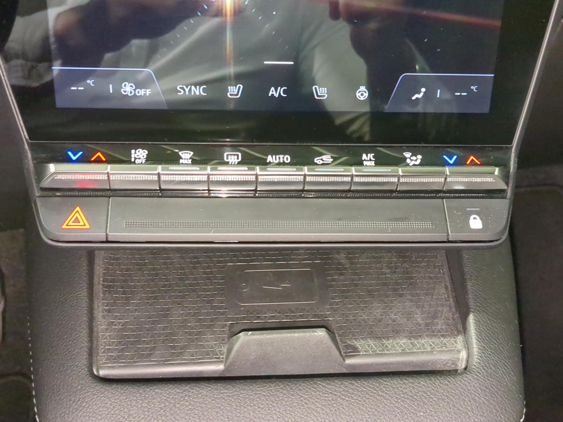 RENAULT Mégane E-TECH EV60 Techno-image-19