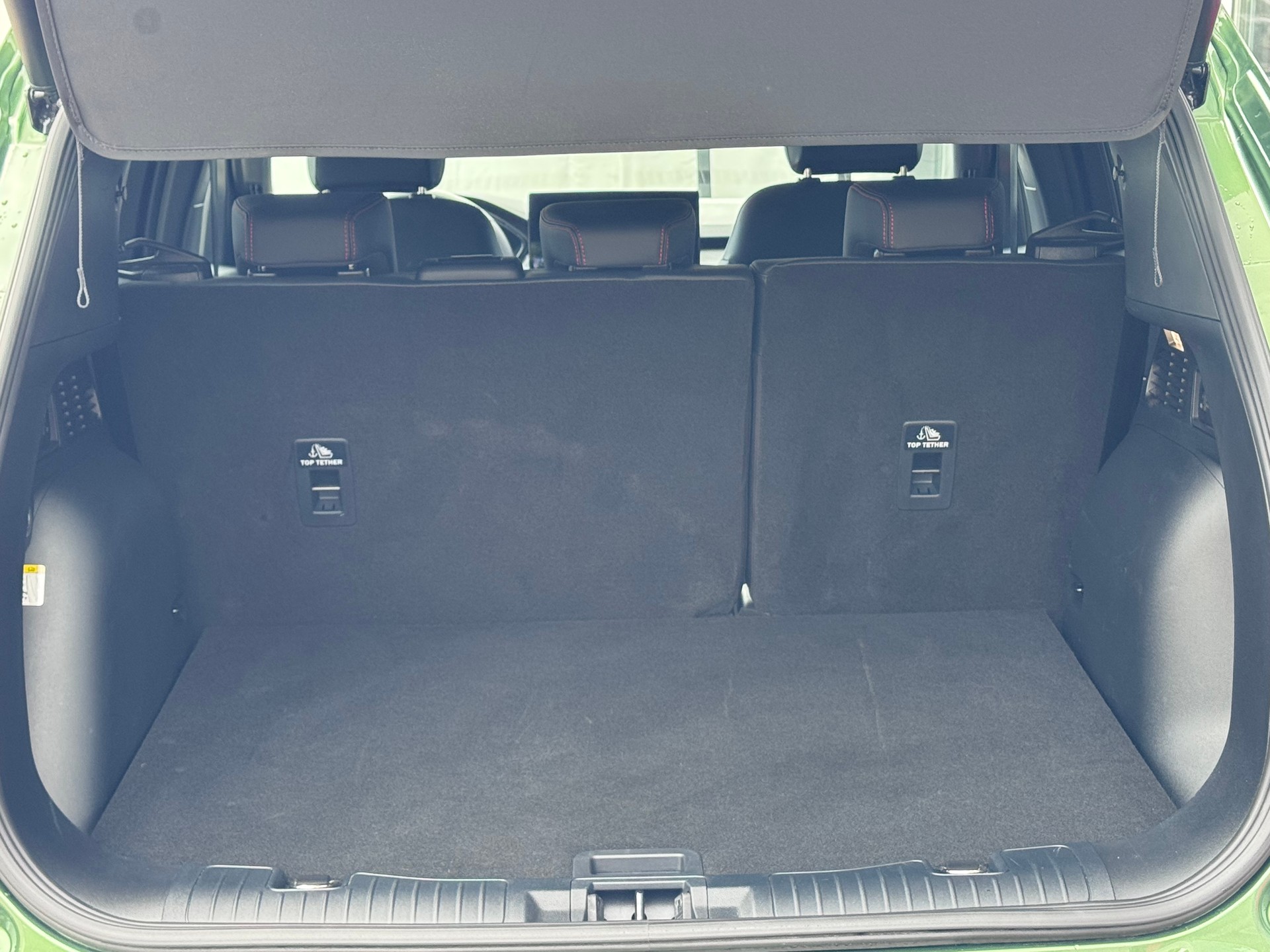 FORD Kuga 2.5 PHEV ST-Line X FWD+LED Scheinwerfer+Navigation+Bluetooth+Rückfahrkamera+Sitz-/Lenkradheizung+ACC+Fahrassistenz+-image-7