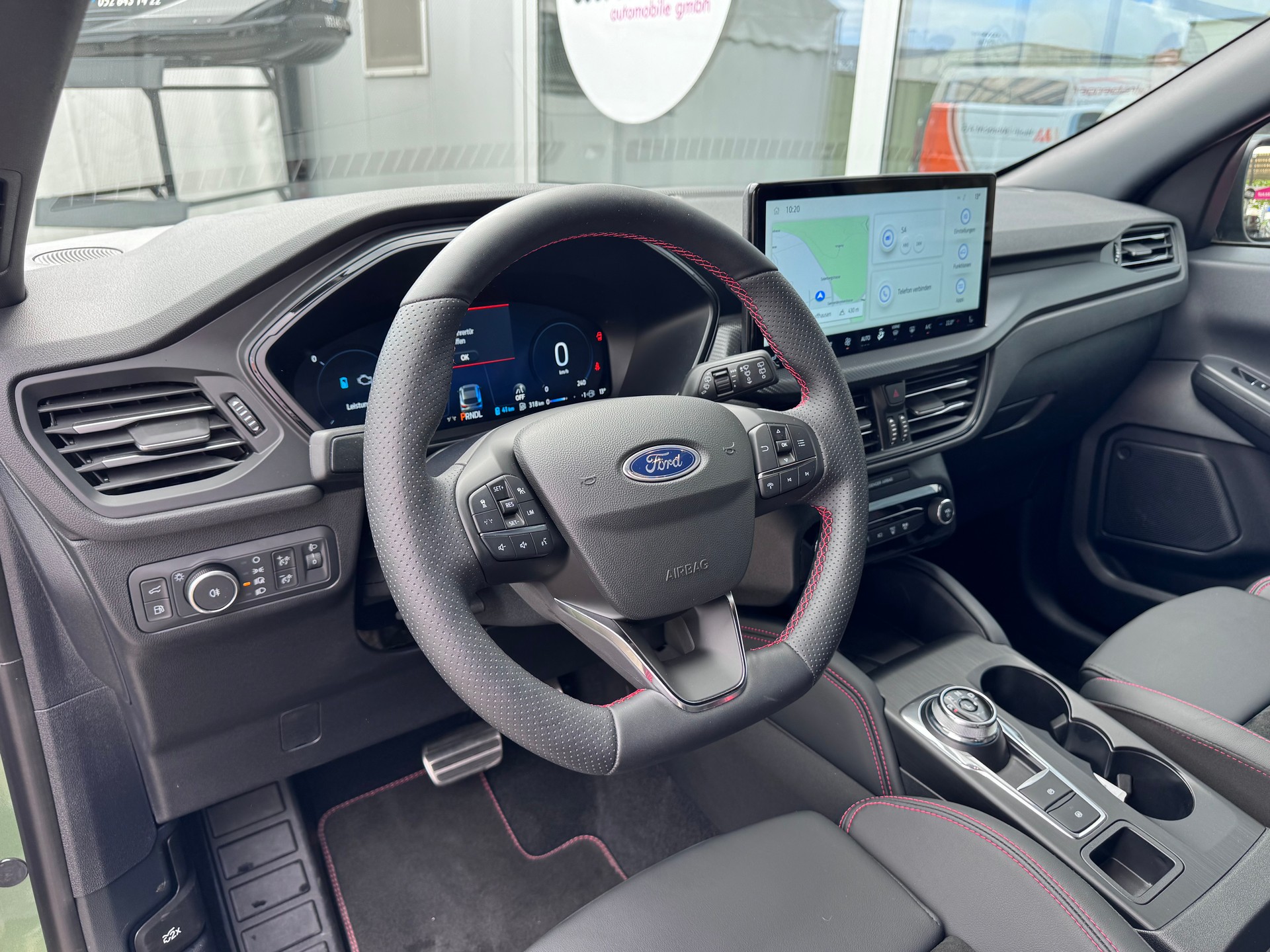 FORD Kuga 2.5 PHEV ST-Line X FWD+LED Scheinwerfer+Navigation+Bluetooth+Rückfahrkamera+Sitz-/Lenkradheizung+ACC+Fahrassistenz+-image-14