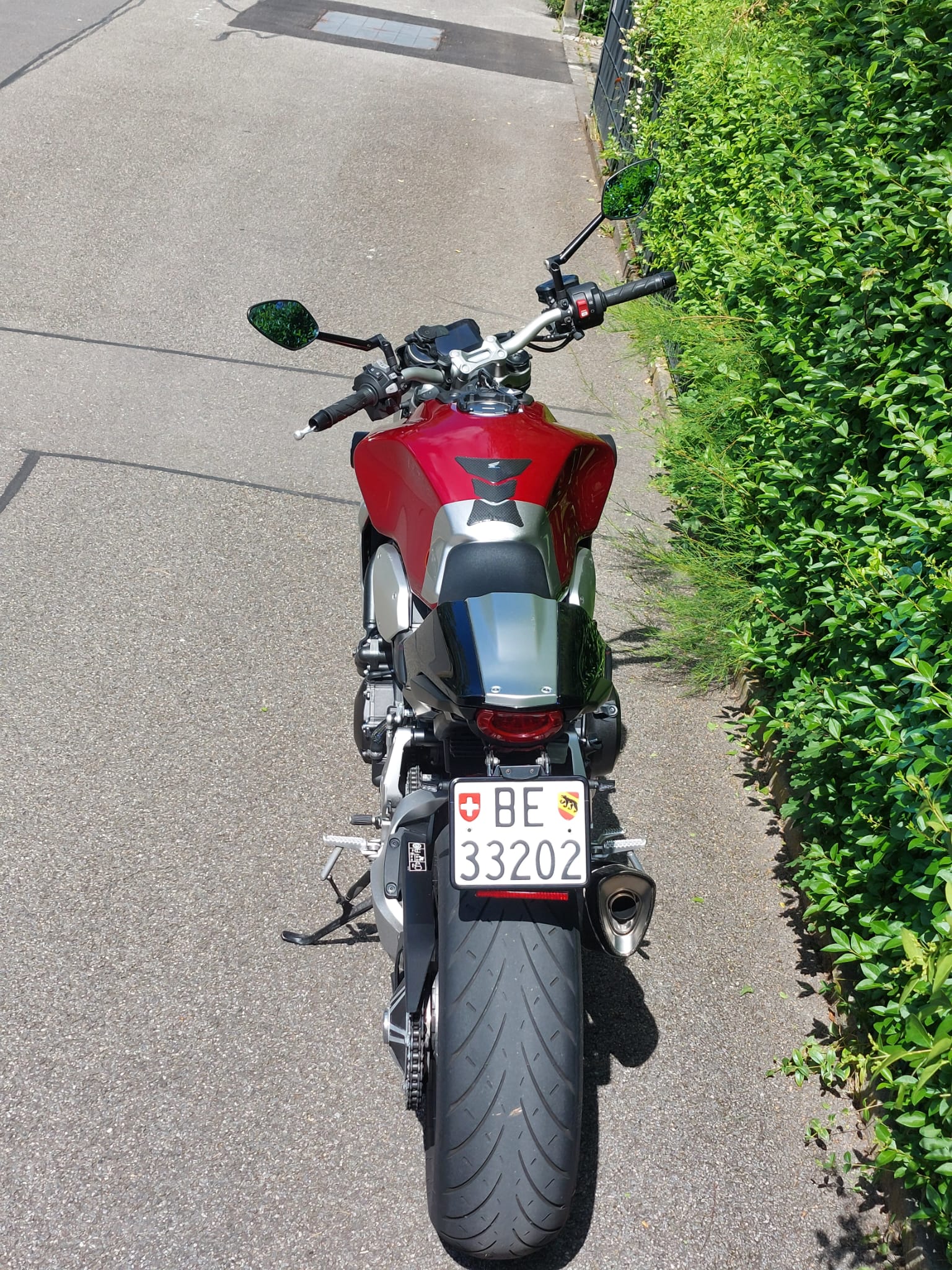 HONDA CB 1000 R ABS-image-5