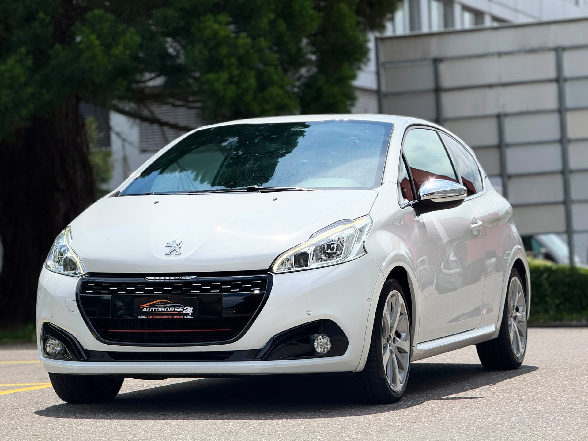 PEUGEOT 208 1.6 Turbo GTi