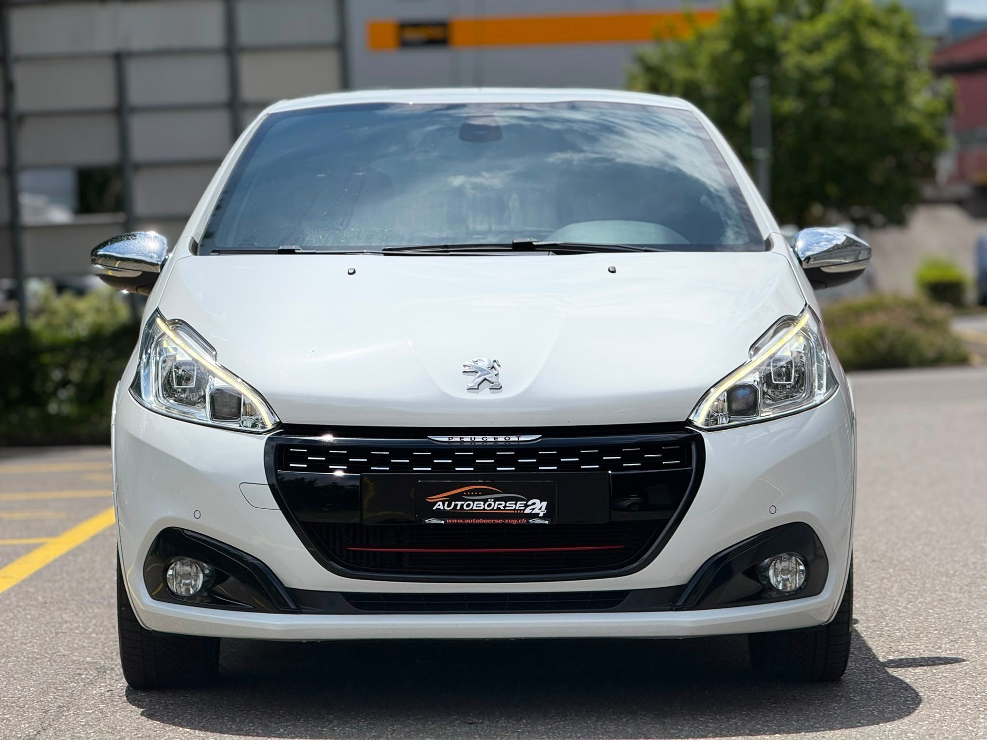 PEUGEOT 208 1.6 Turbo GTi-showroom-element-2
