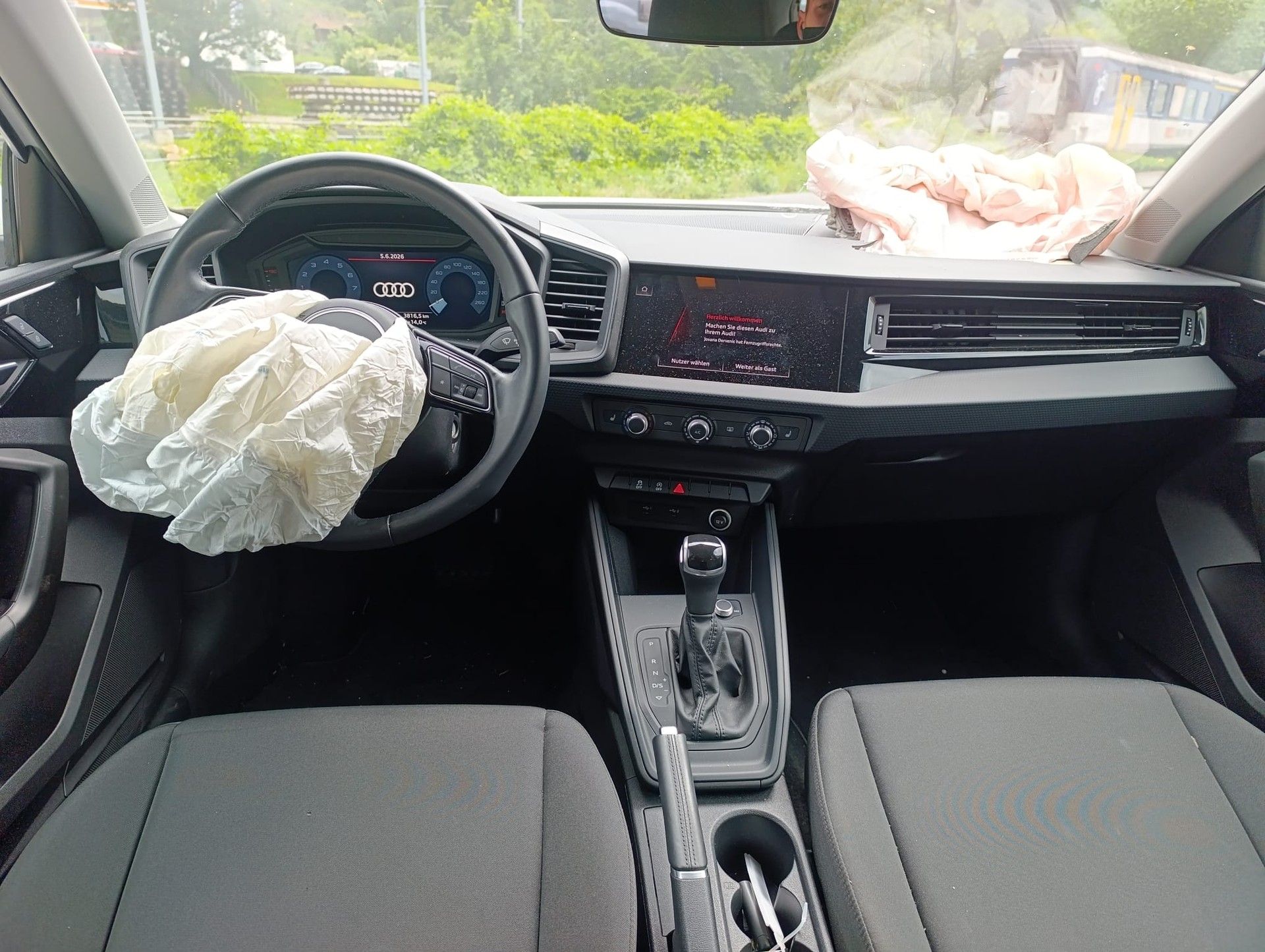 AUDI A1 Sportback 30 TFSI S-tronic-image-7