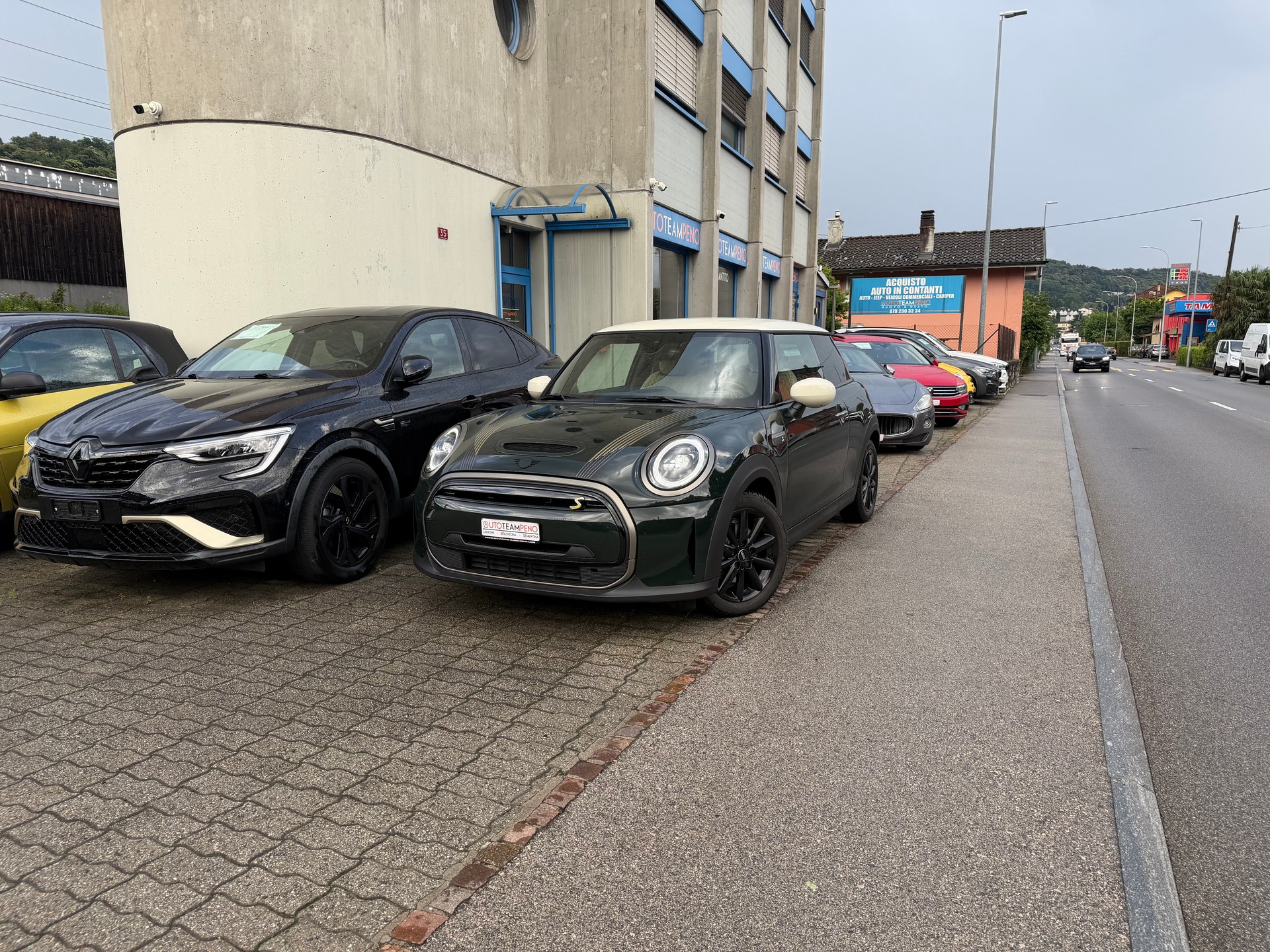 MINI Cooper SE Resolute Edition