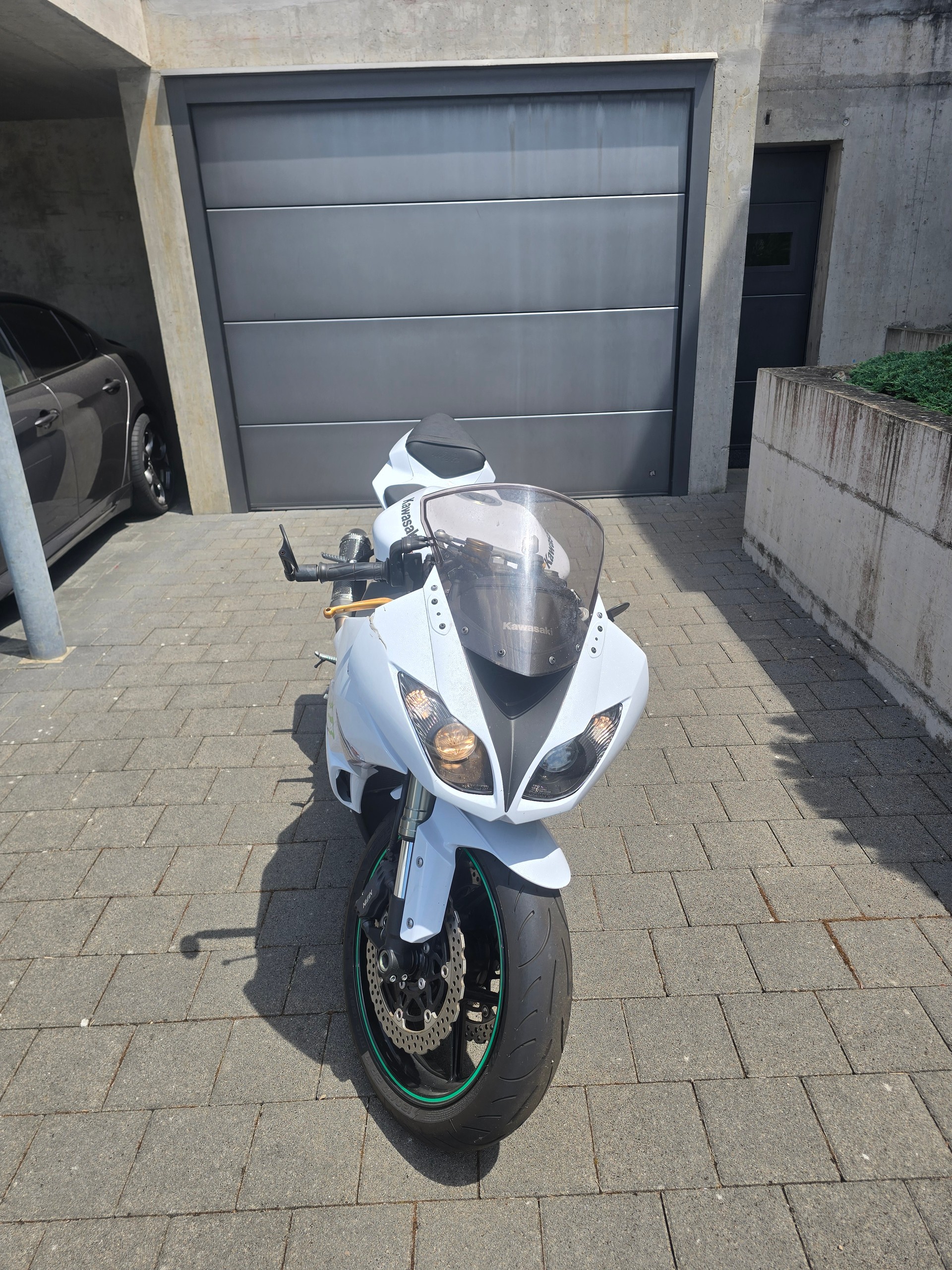 KAWASAKI Ninja ZX-6R-image-1