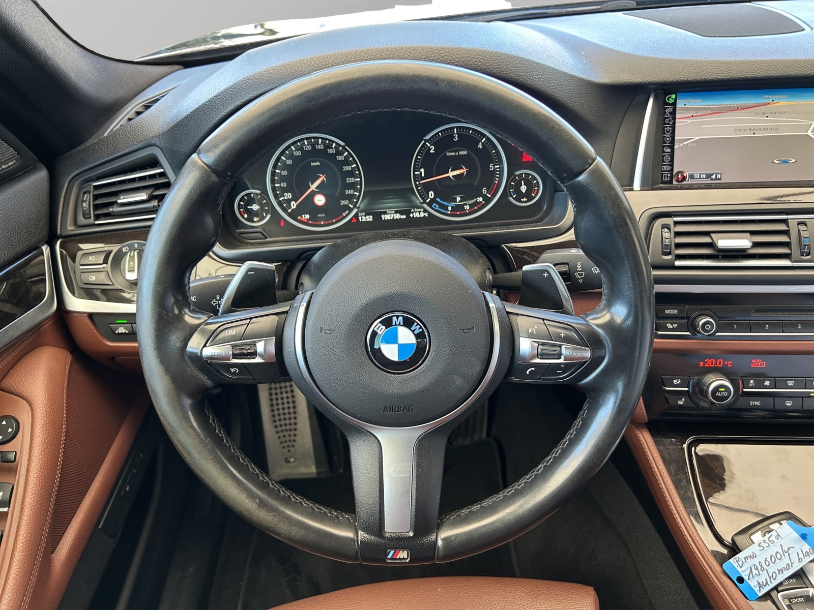 BMW 535d Touring xDrive Luxury Line Steptronic-image-12