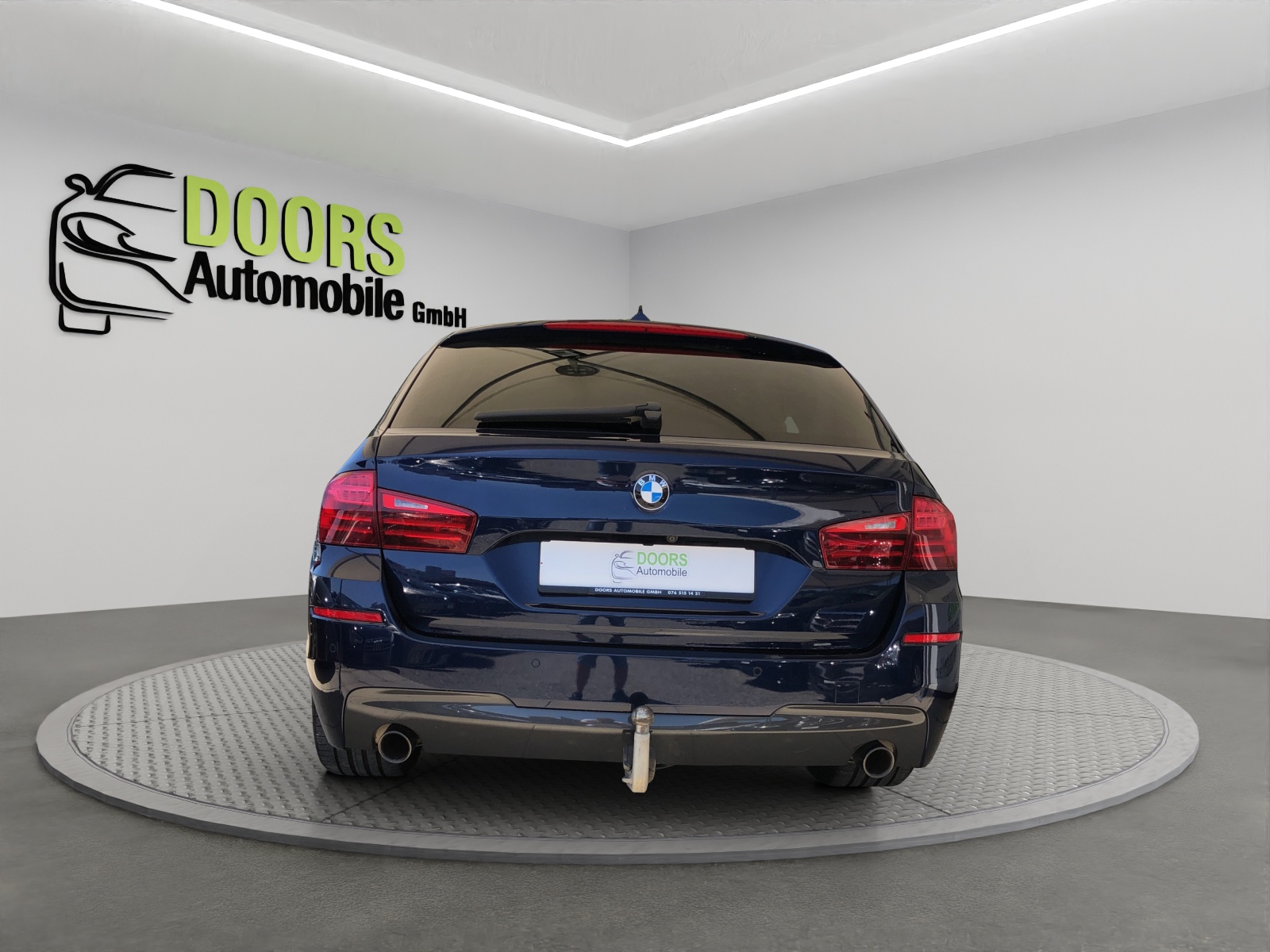 BMW 535d Touring xDrive Luxury Line Steptronic-showroom-element-3