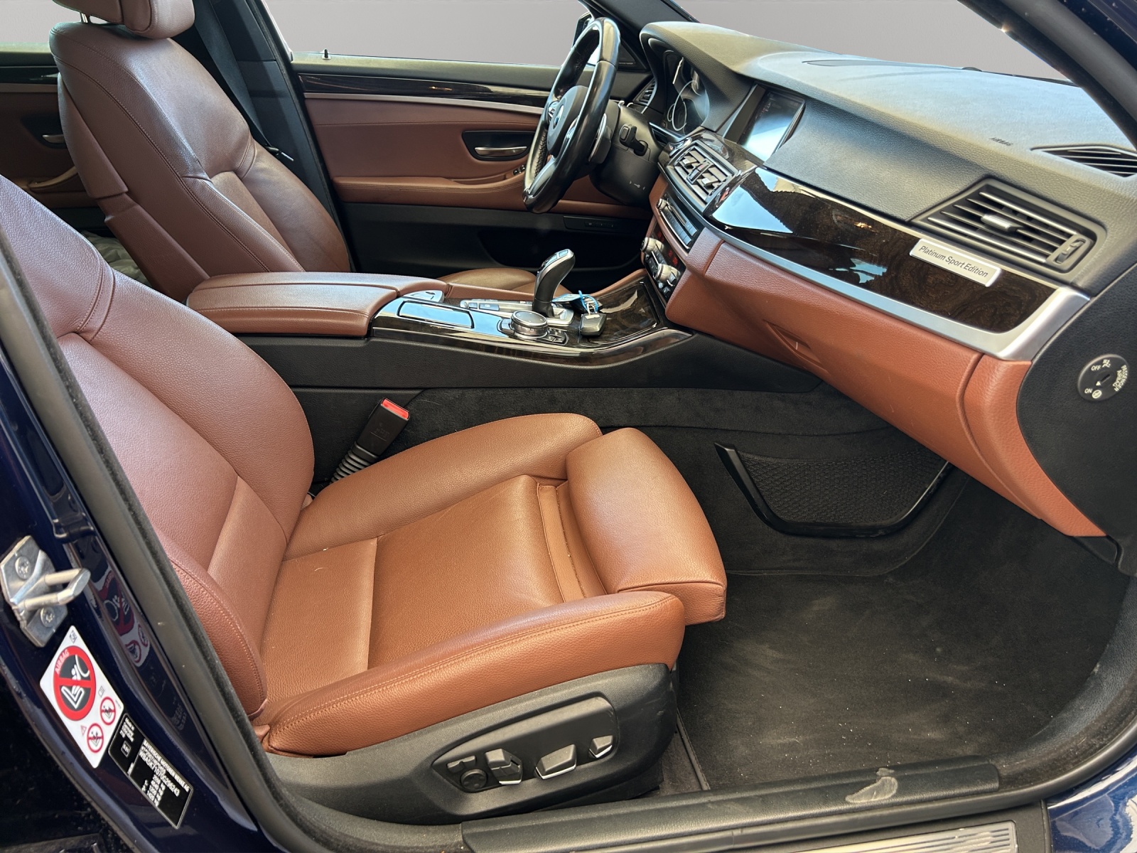 BMW 535d Touring xDrive Luxury Line Steptronic-image-10
