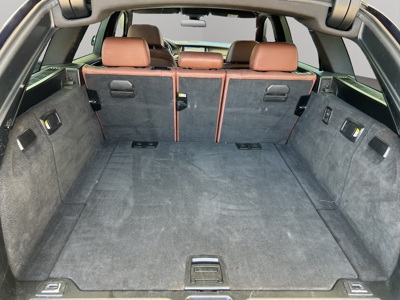 BMW 535d Touring xDrive Luxury Line Steptronic-image-21