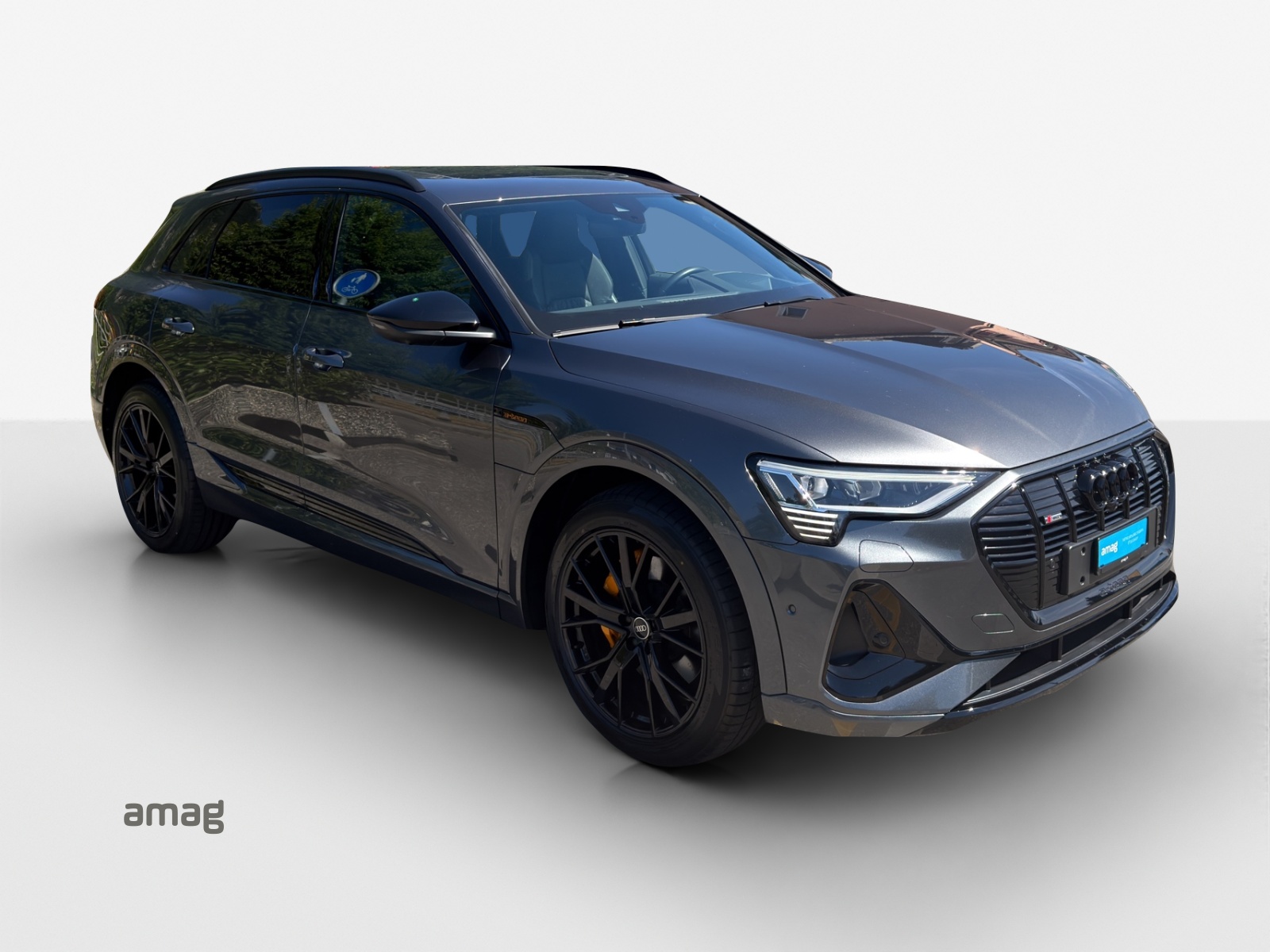 AUDI e-tron 55 S Line quattro-image-5