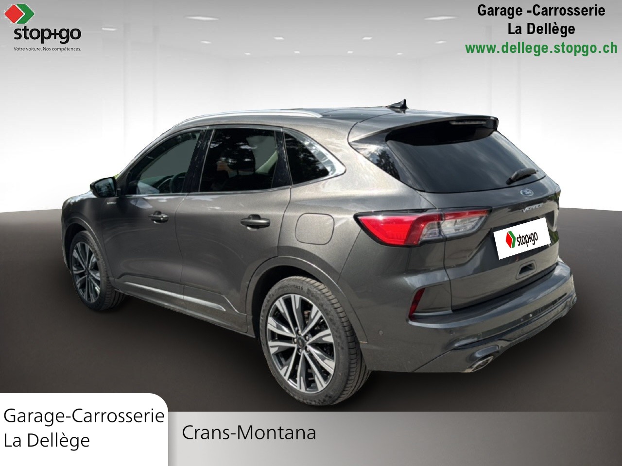 FORD Kuga 2.5 FHEV Vignale 4WD-showroom-element-2