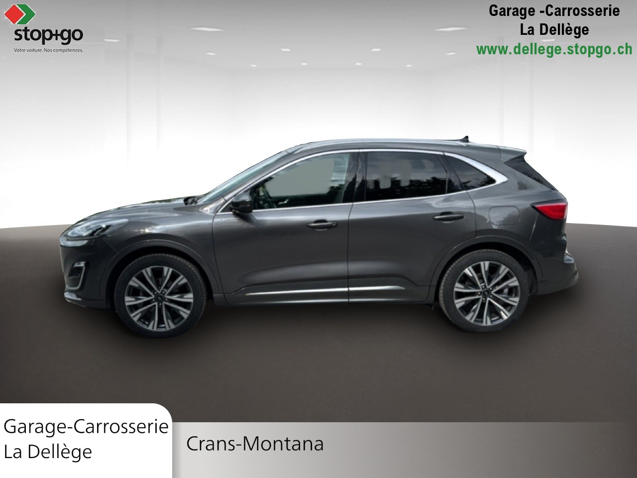 FORD Kuga 2.5 FHEV Vignale 4WD-showroom-element-1