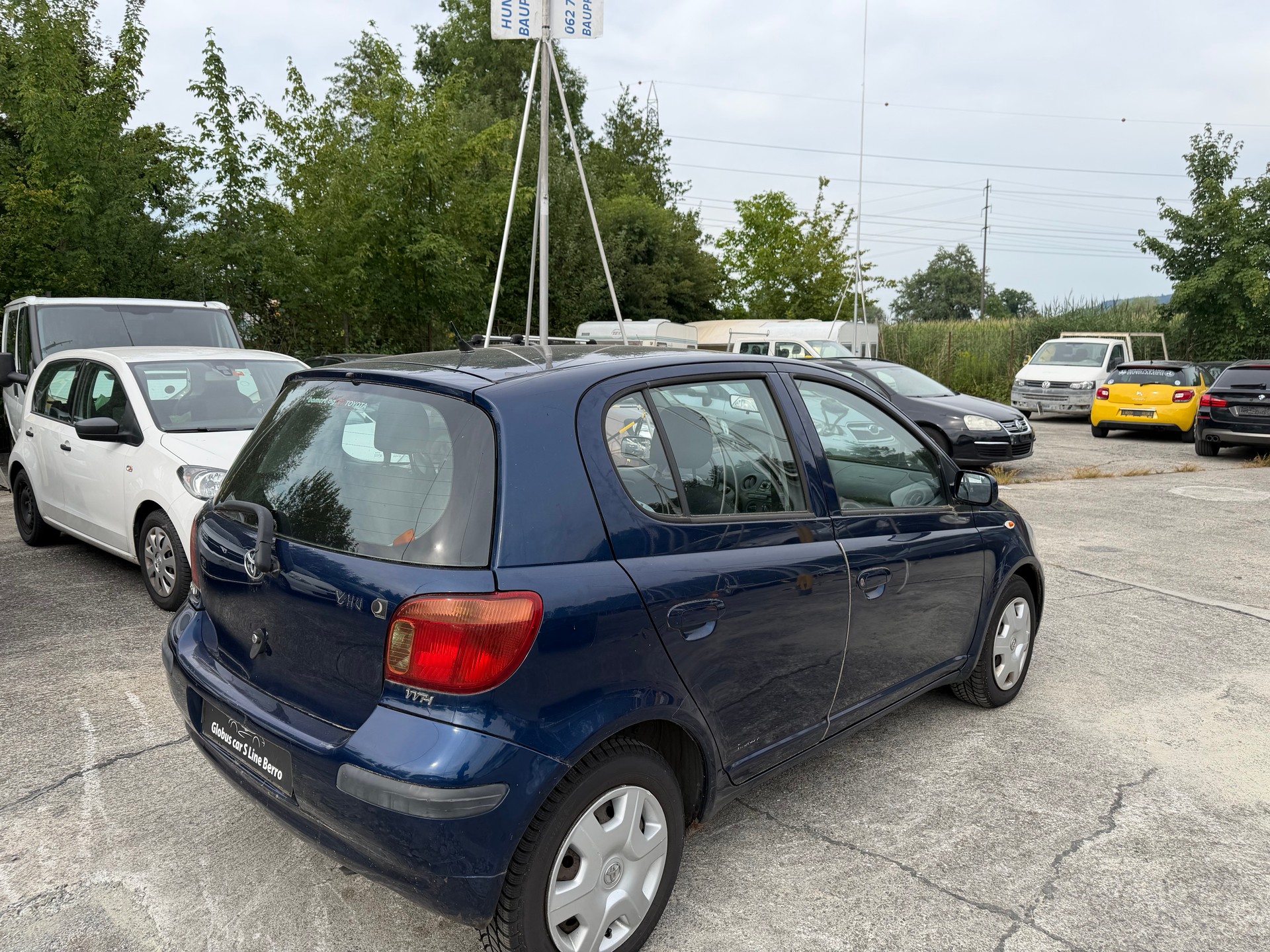TOYOTA Yaris 1.3 Linea Sol-image-4
