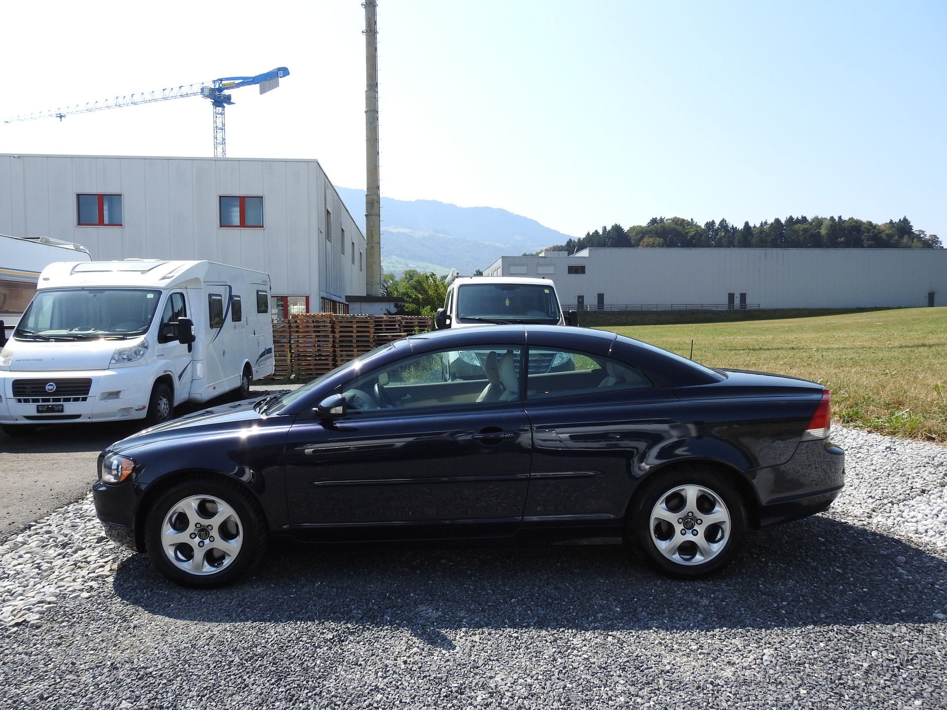 VOLVO C70 T5 Momentum-showroom-element-2